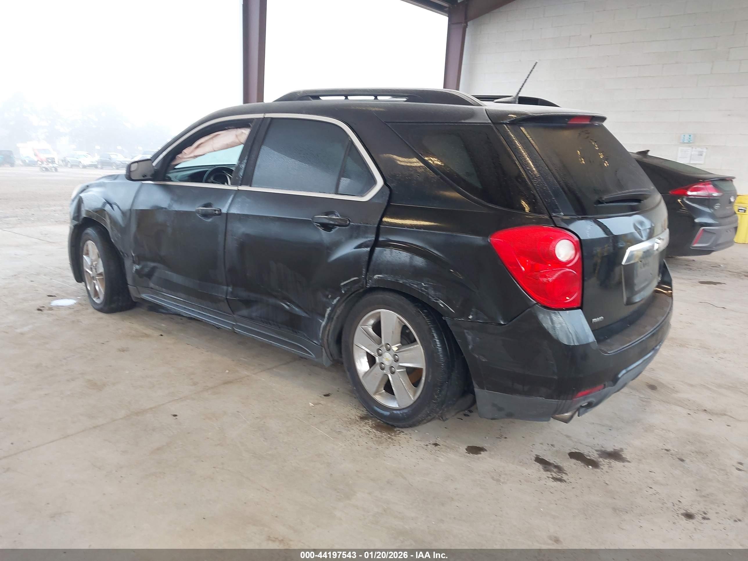 CHEVROLET EQUINOX image 3