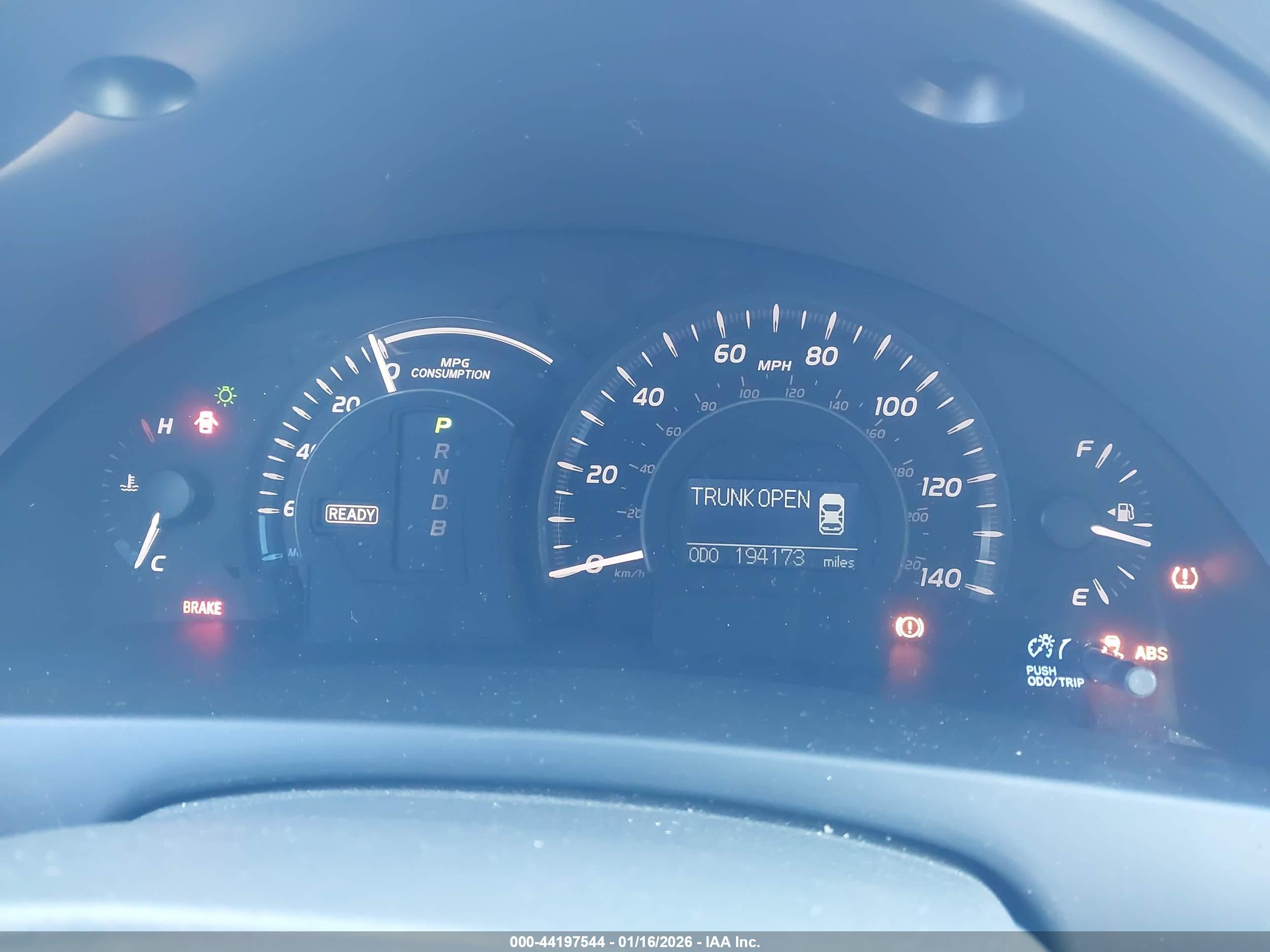 TOYOTA CAMRY image 7