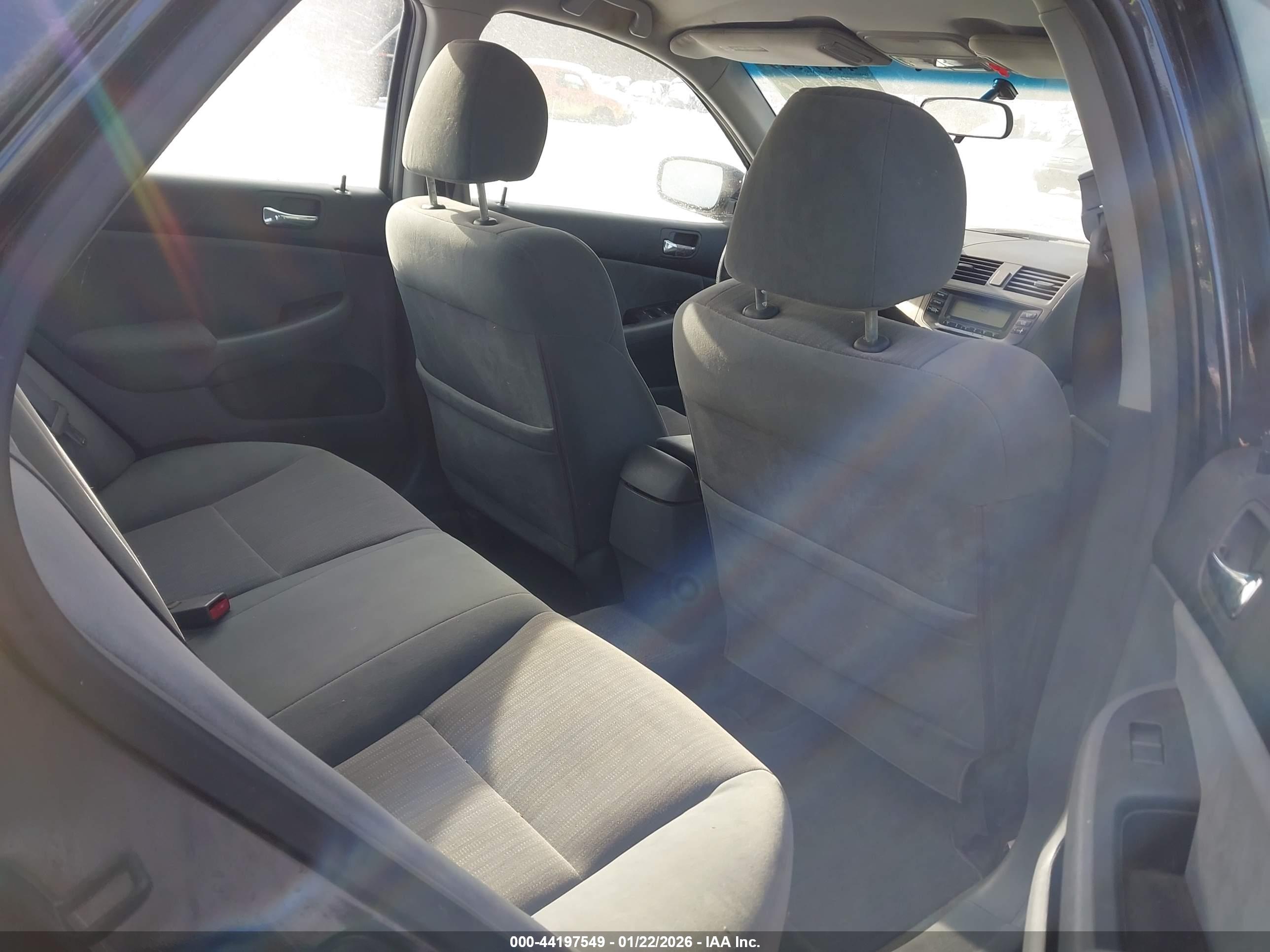 HONDA ACCORD image 8