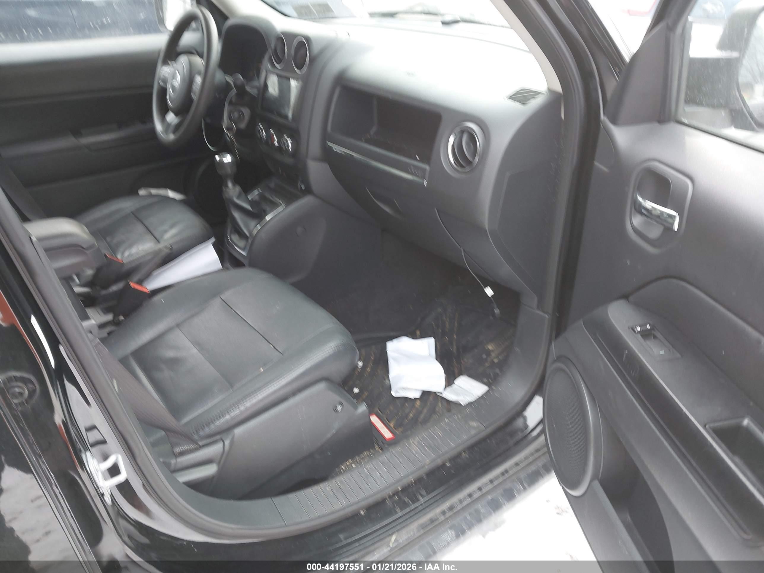 JEEP PATRIOT image 5