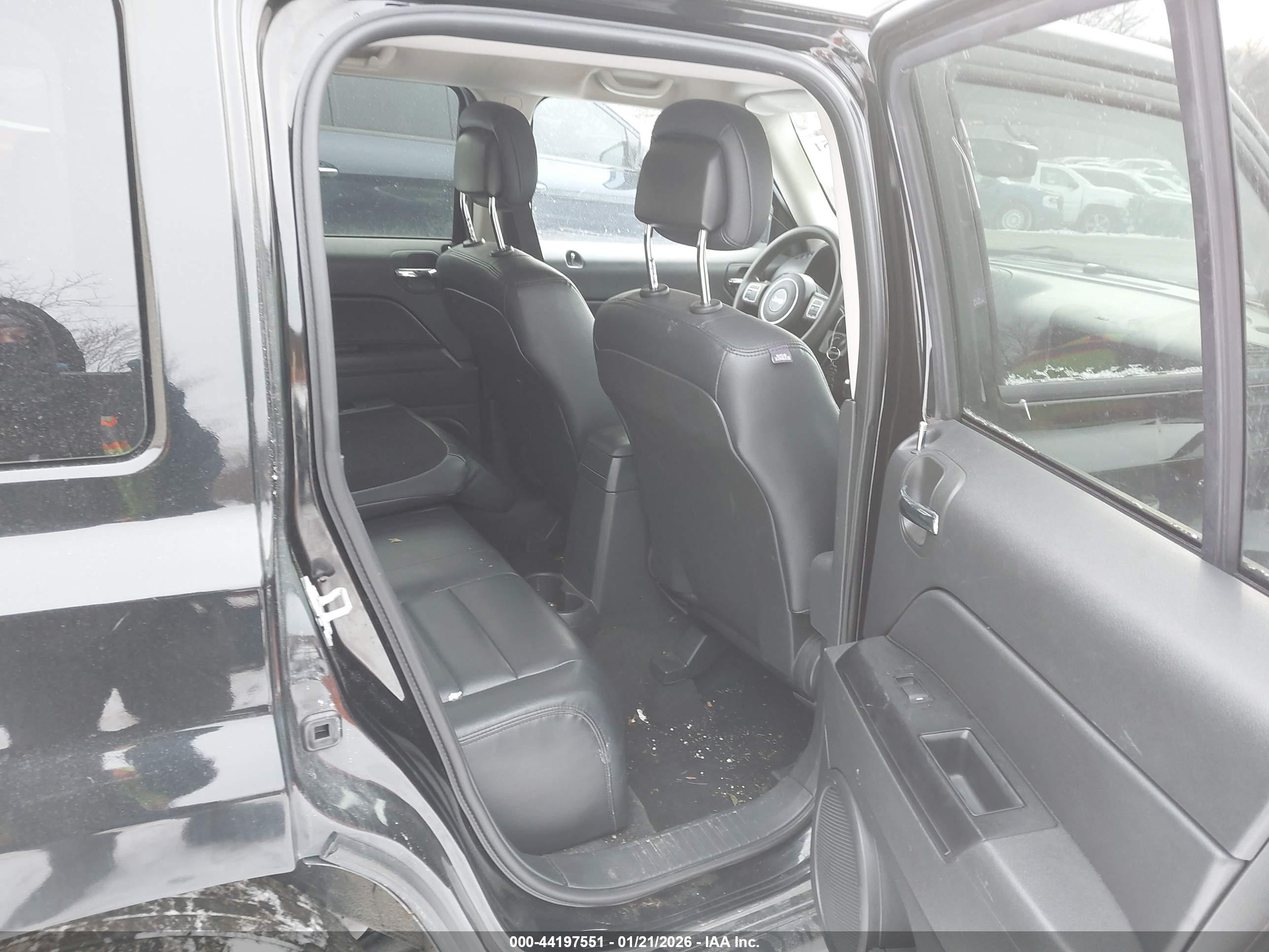 JEEP PATRIOT image 8
