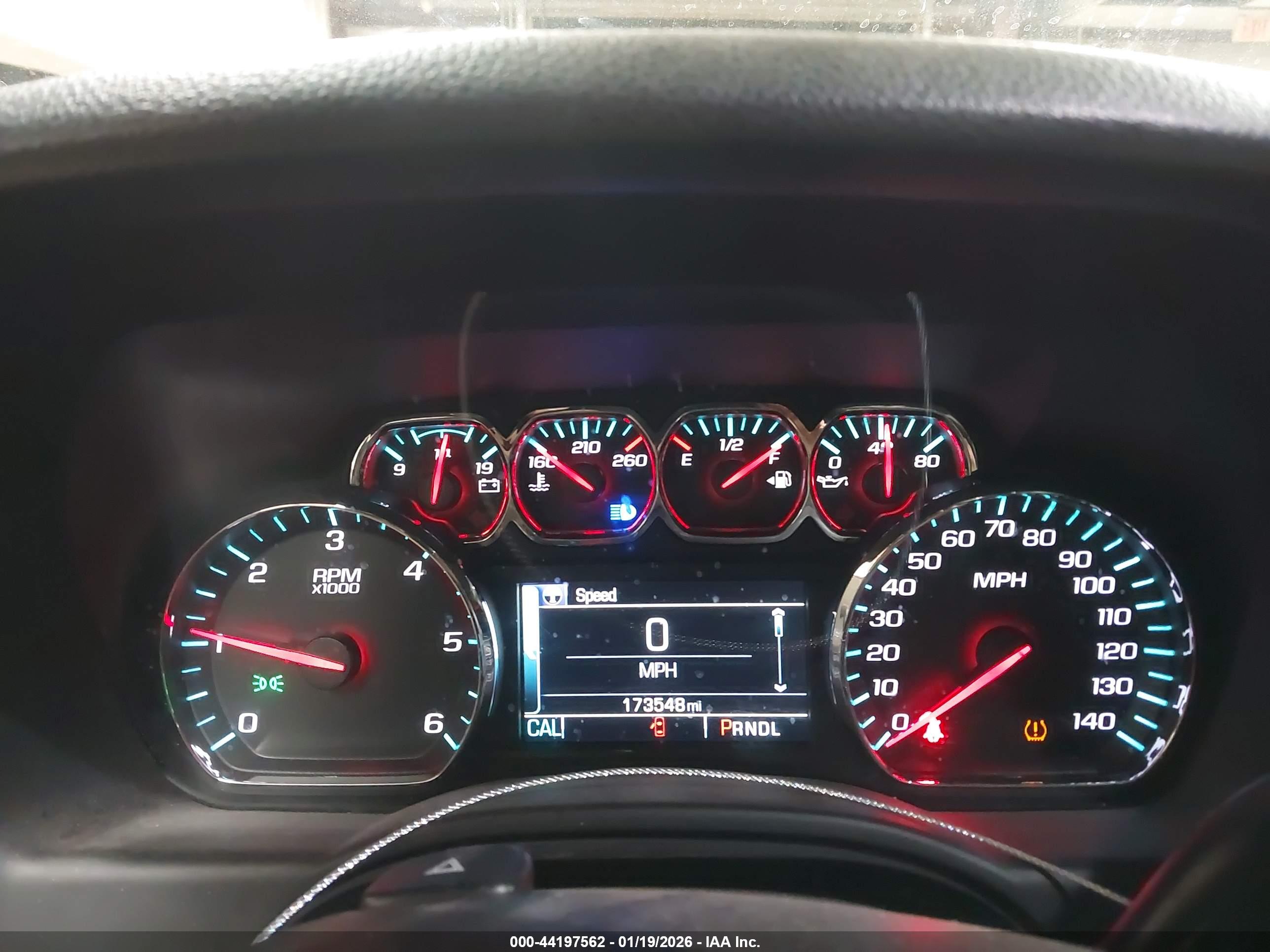 CHEVROLET TAHOE image 7