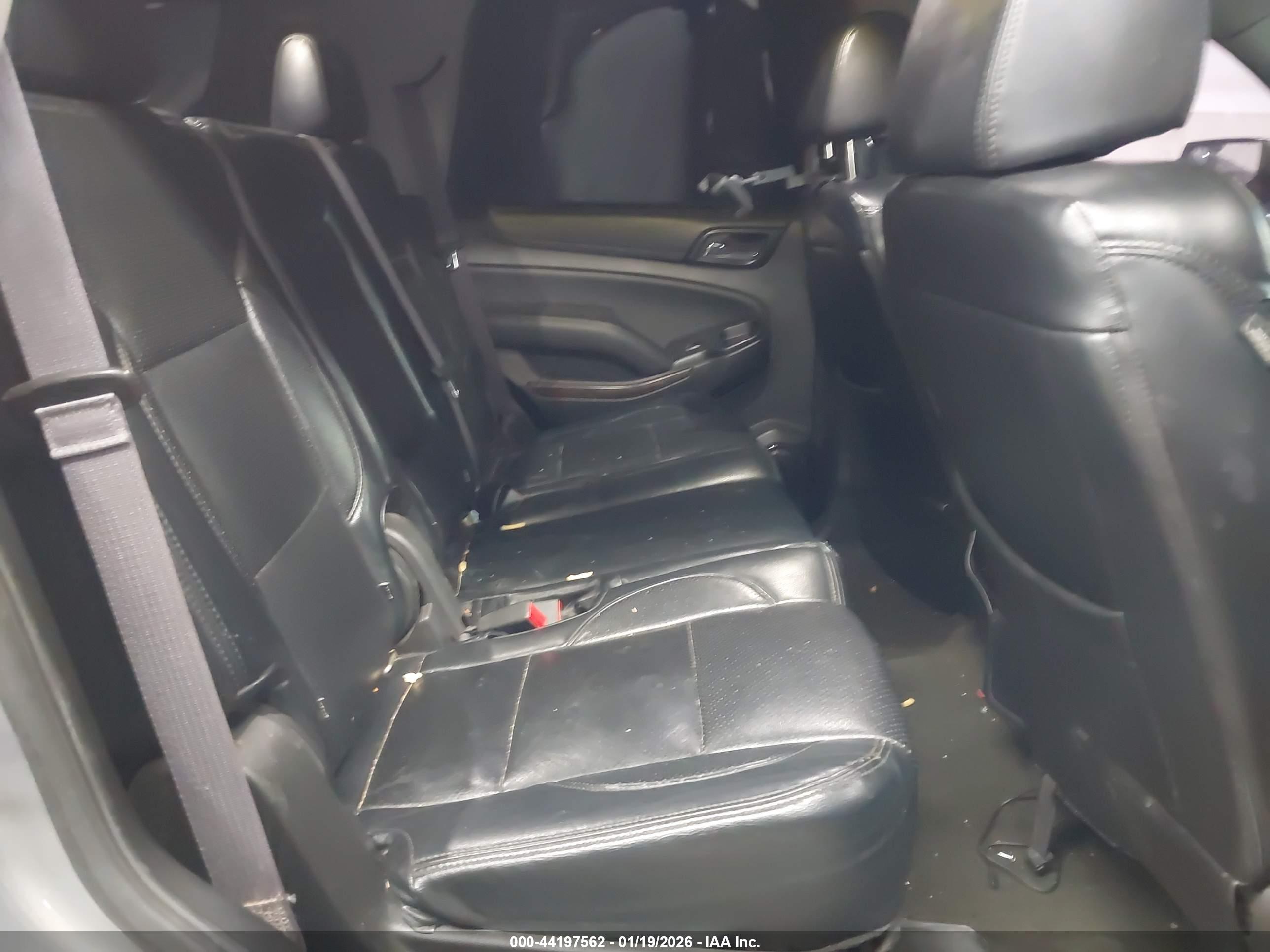 CHEVROLET TAHOE image 8