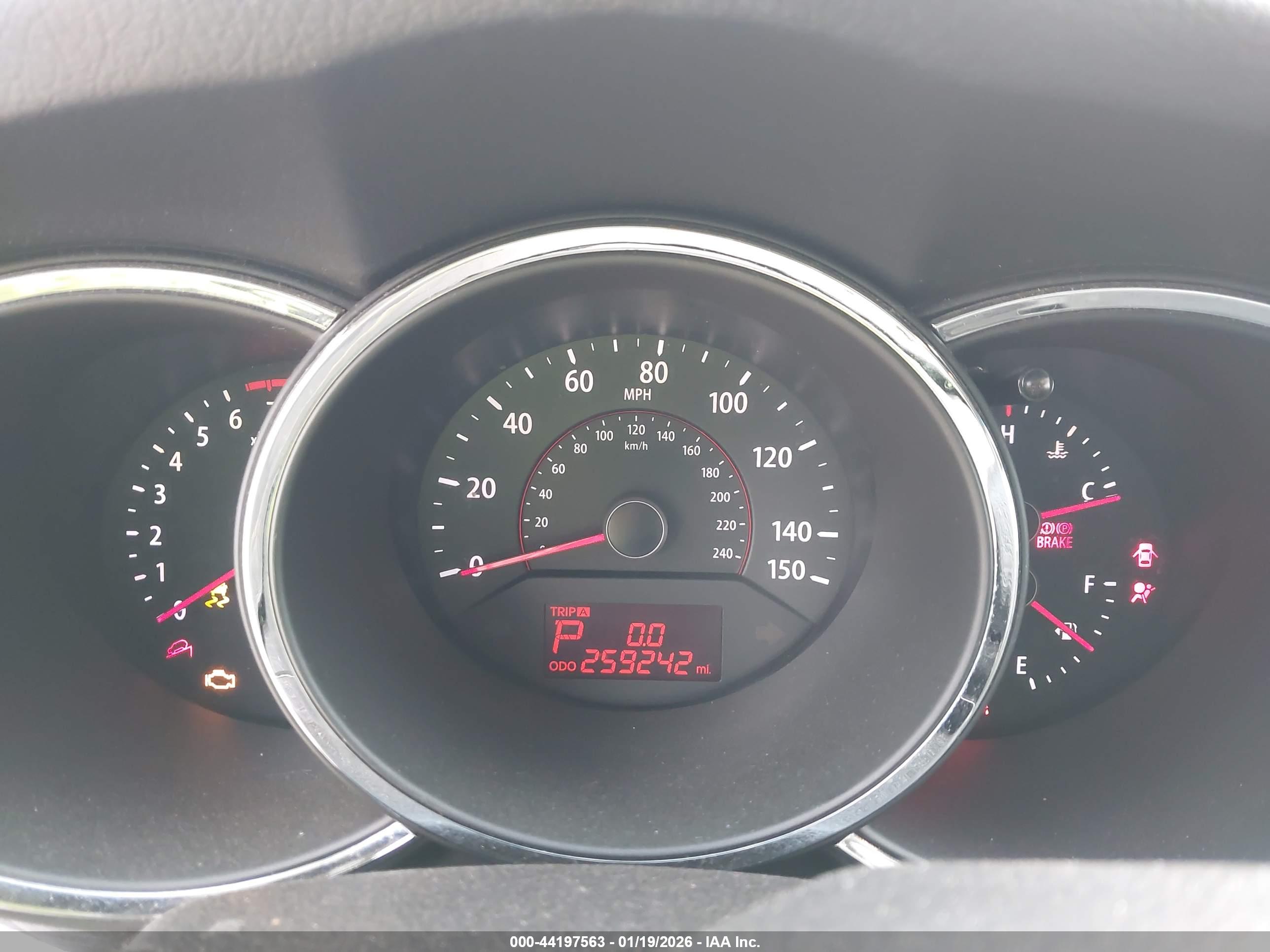 KIA SORENTO image 7