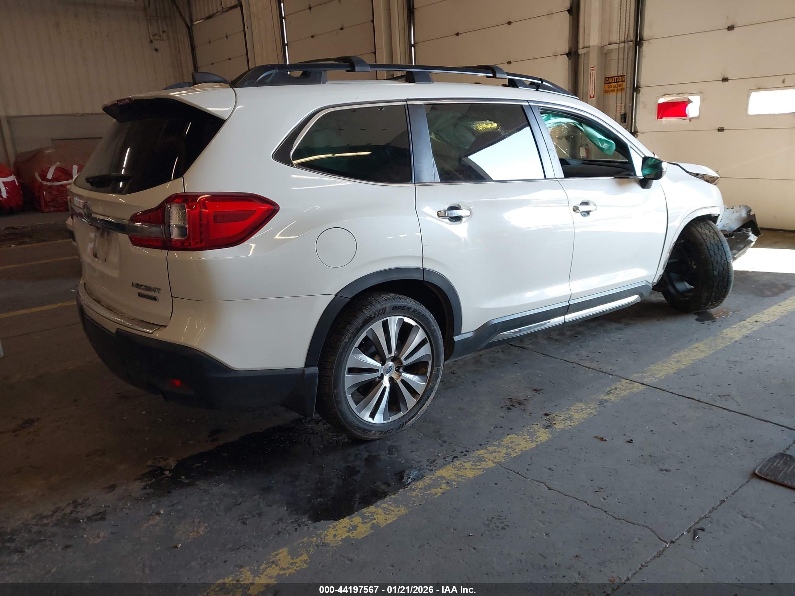 SUBARU ASCENT image 4