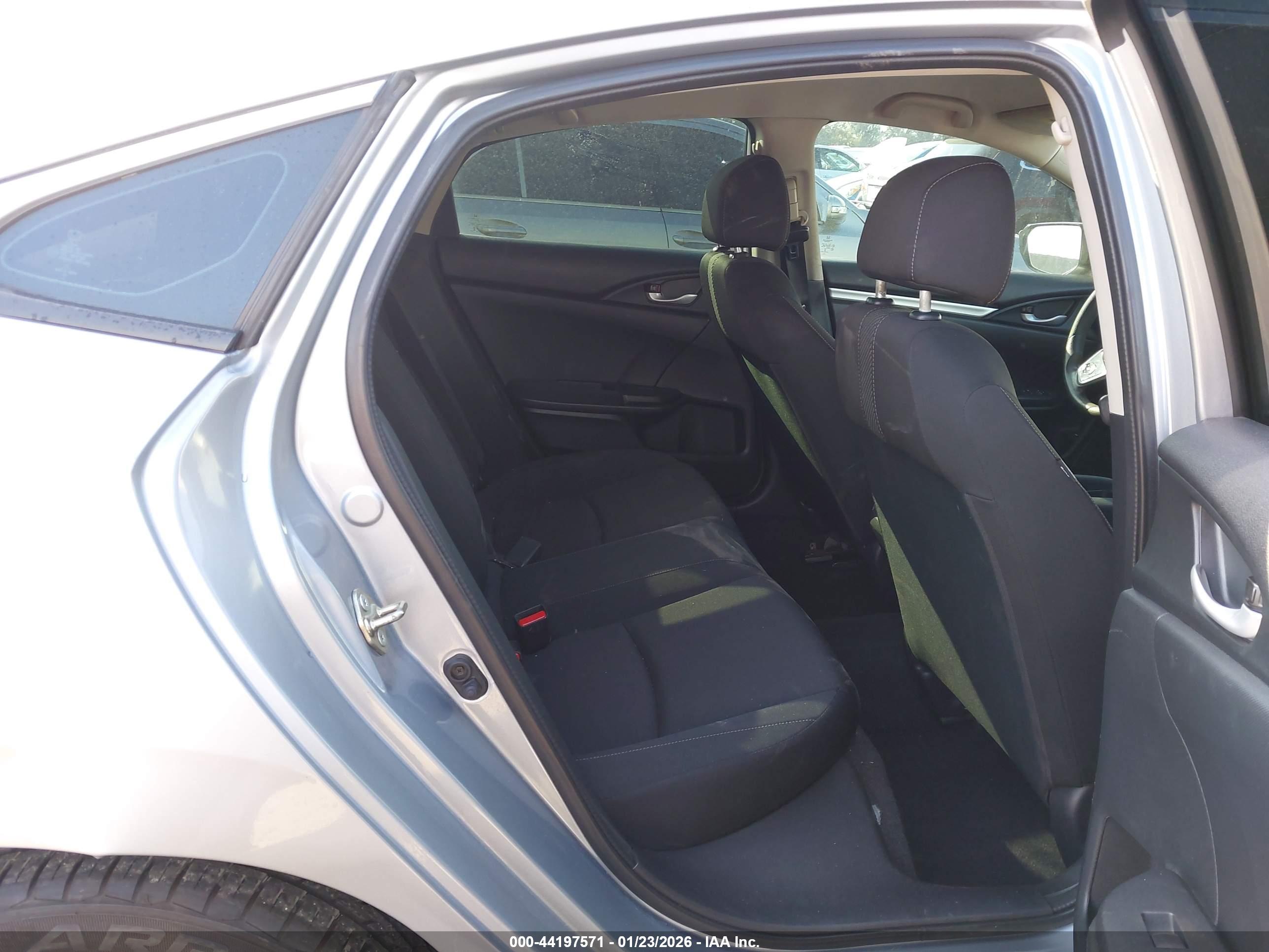 HONDA CIVIC image 8