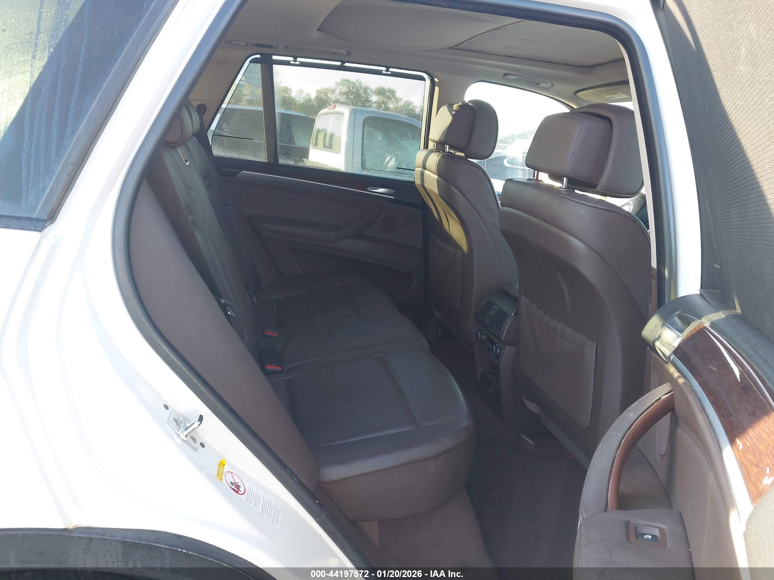 BMW X5 image 8