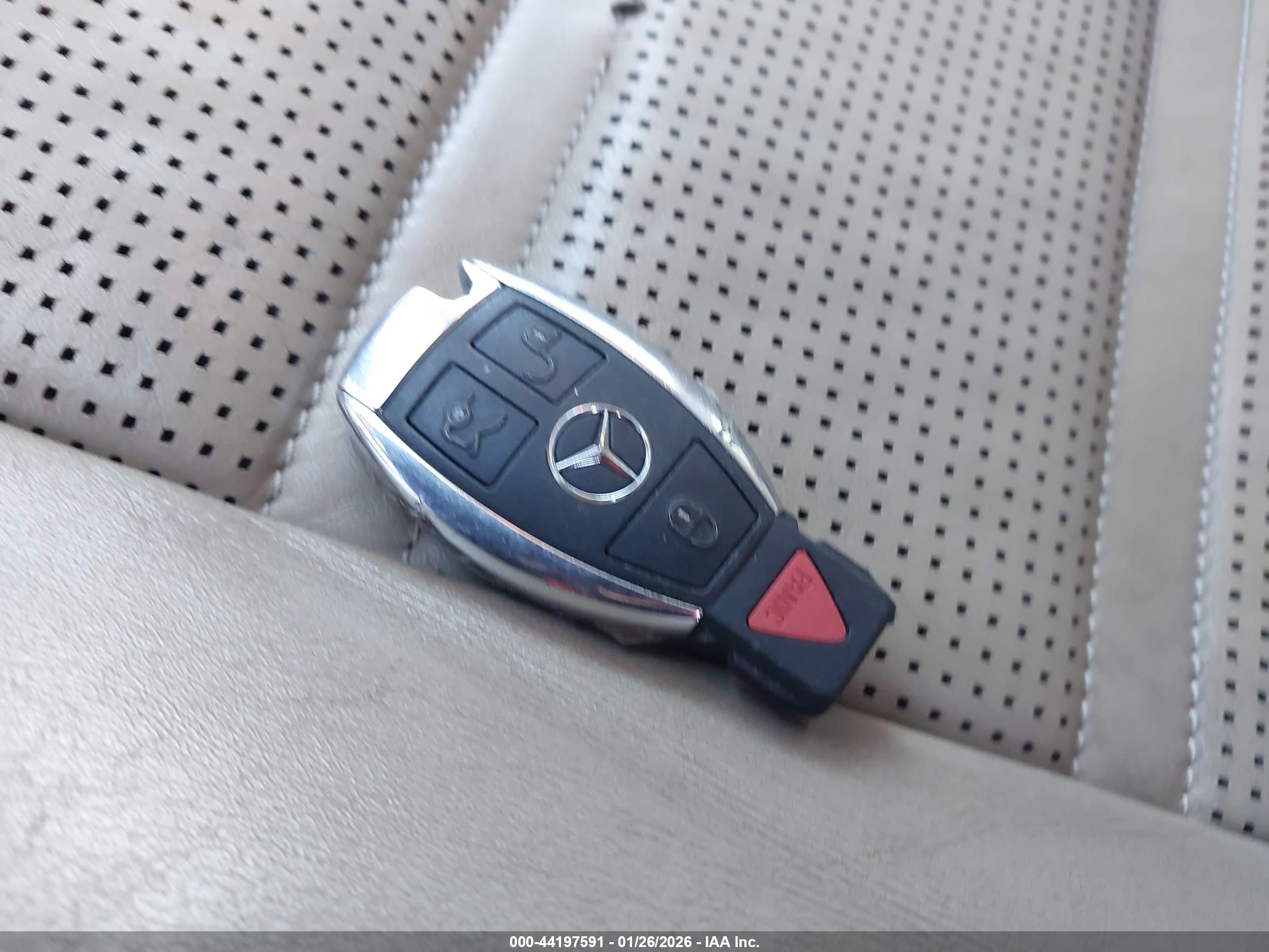 MERCEDES-BENZ CLS image 11