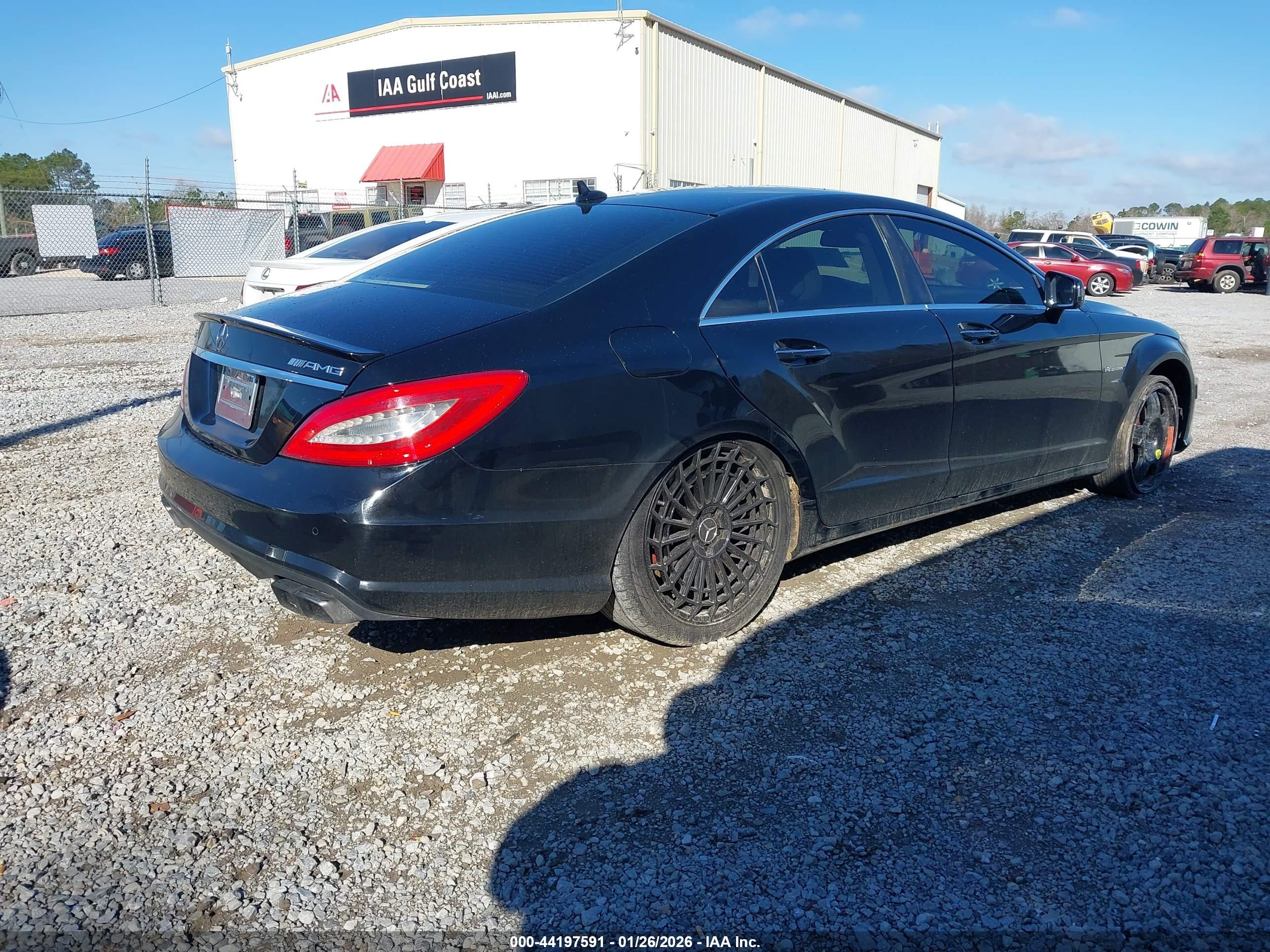 MERCEDES-BENZ CLS image 4