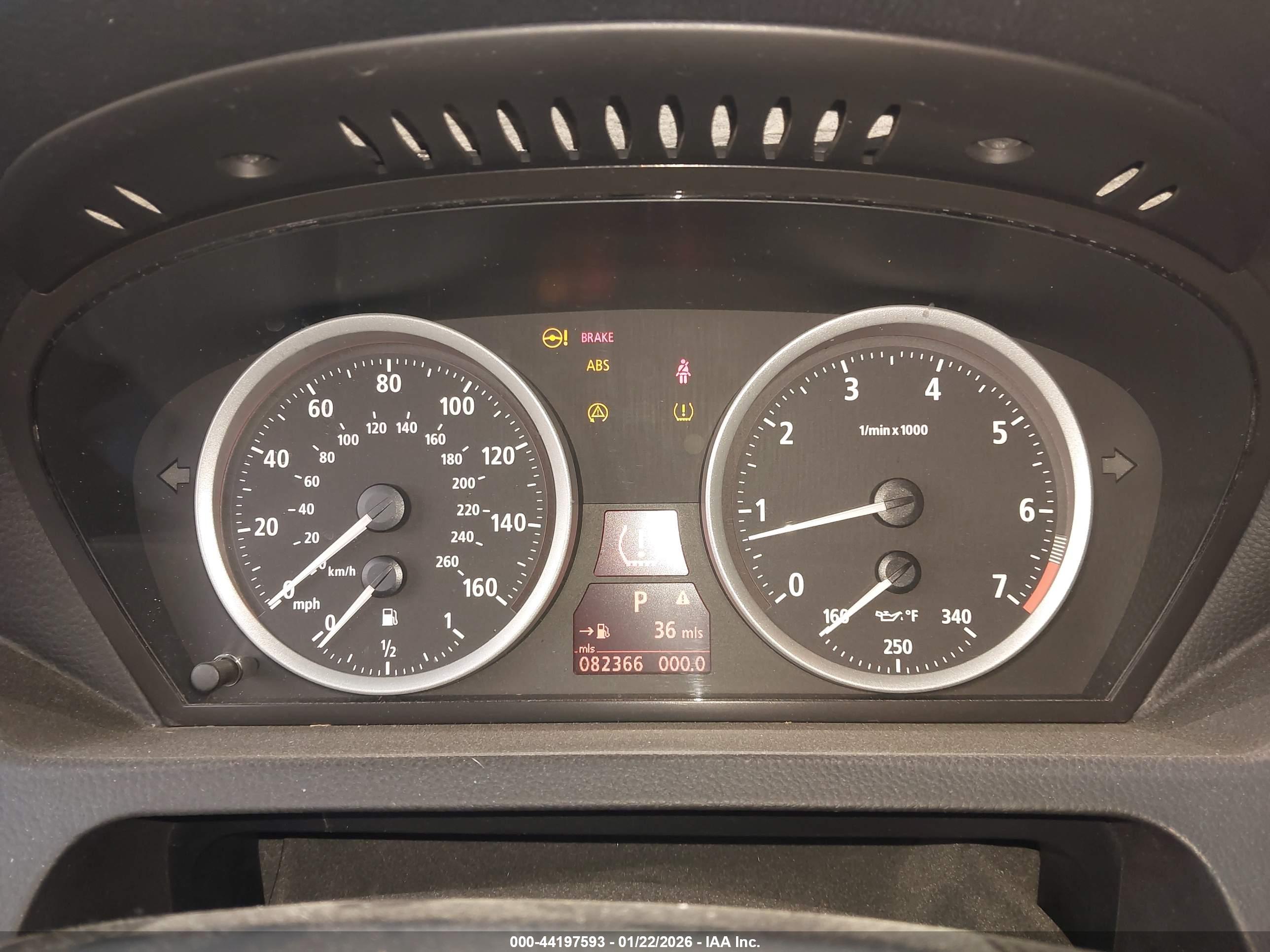 BMW 650I image 7