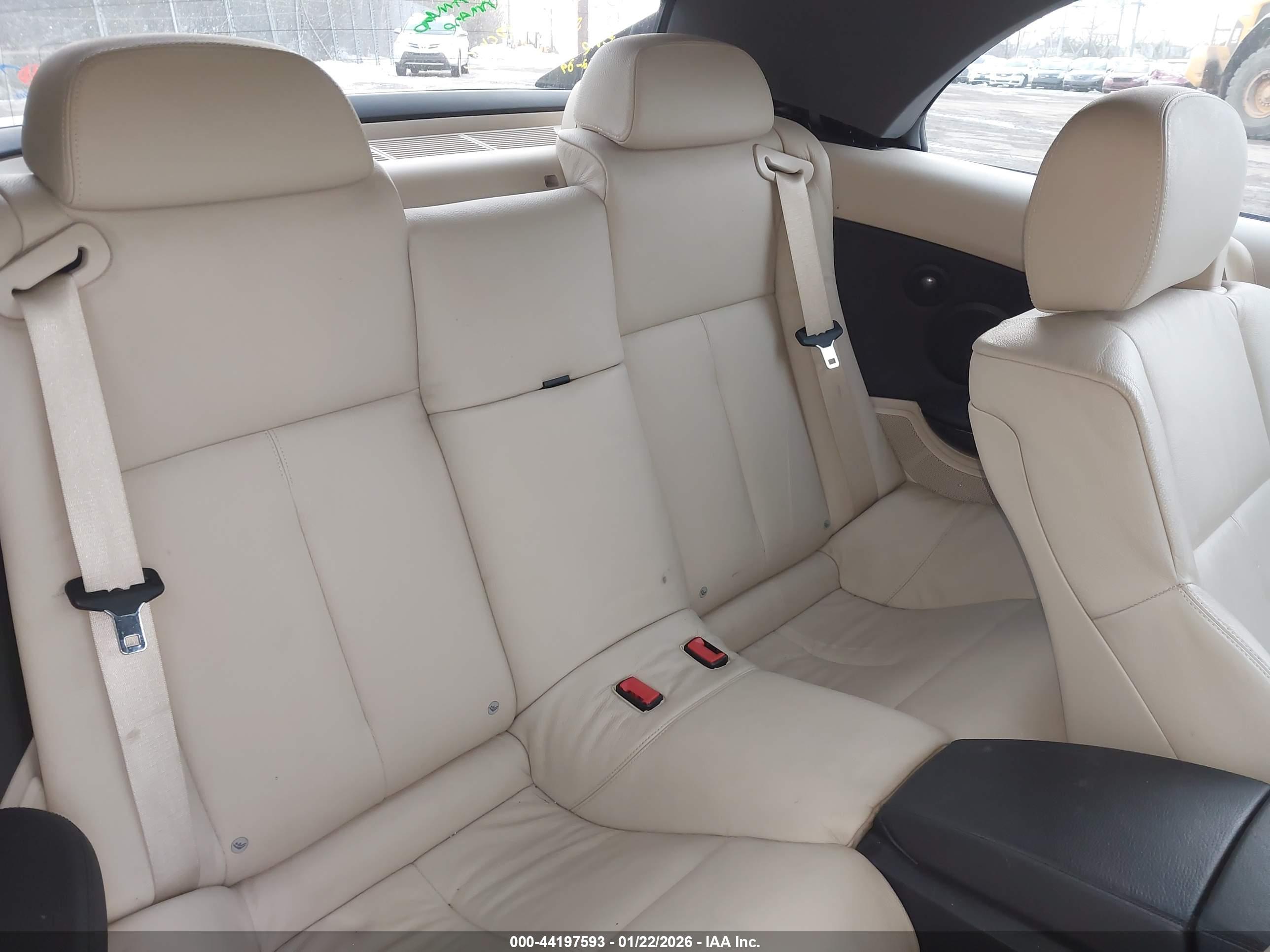 BMW 650I image 8