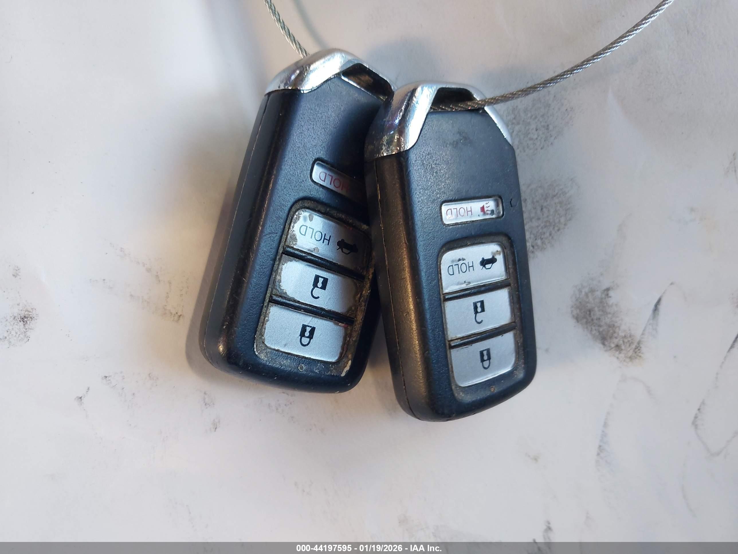 HONDA INSIGHT image 11