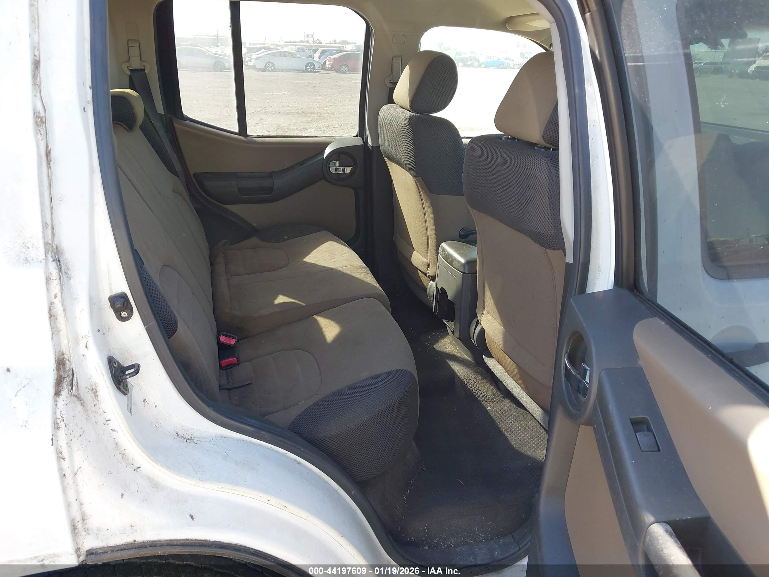 NISSAN XTERRA image 8
