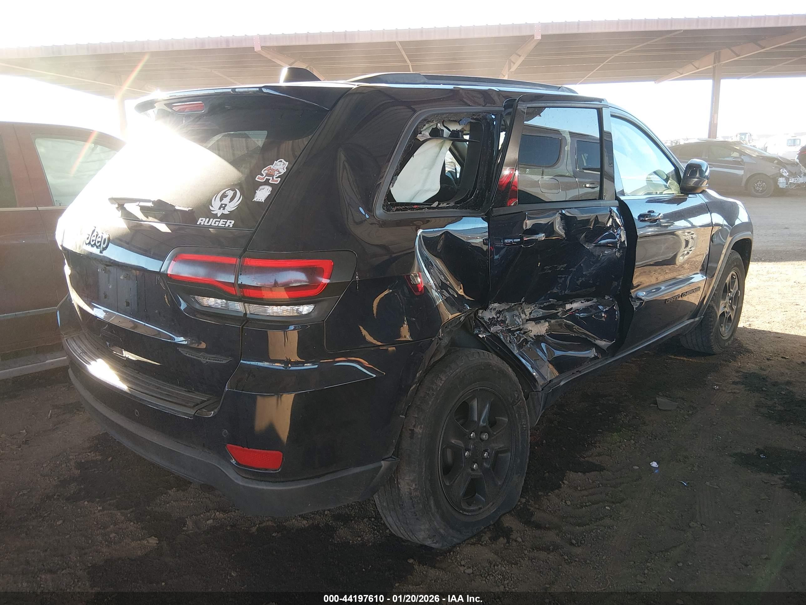 JEEP GRAND image 6