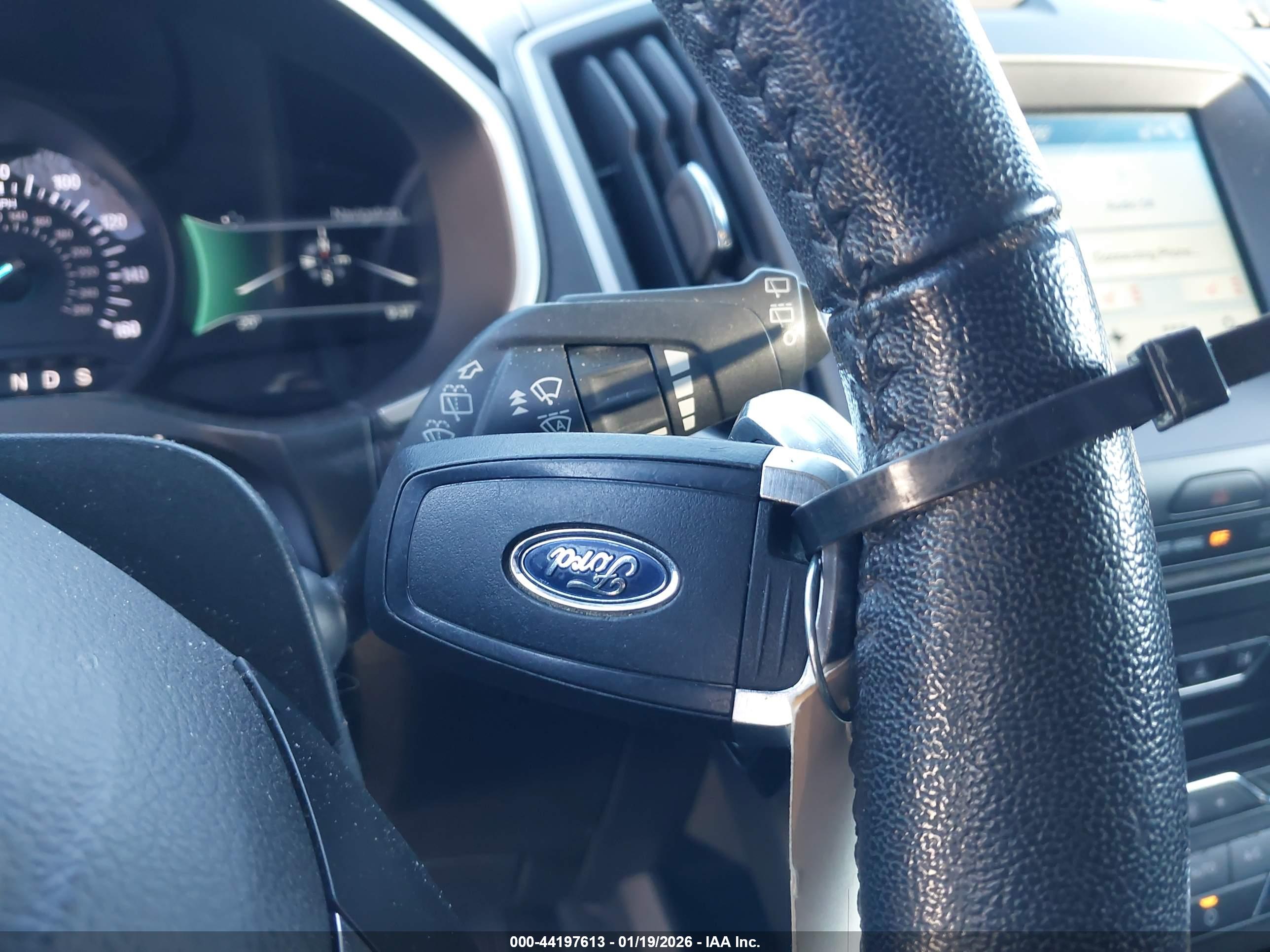 FORD EDGE image 11