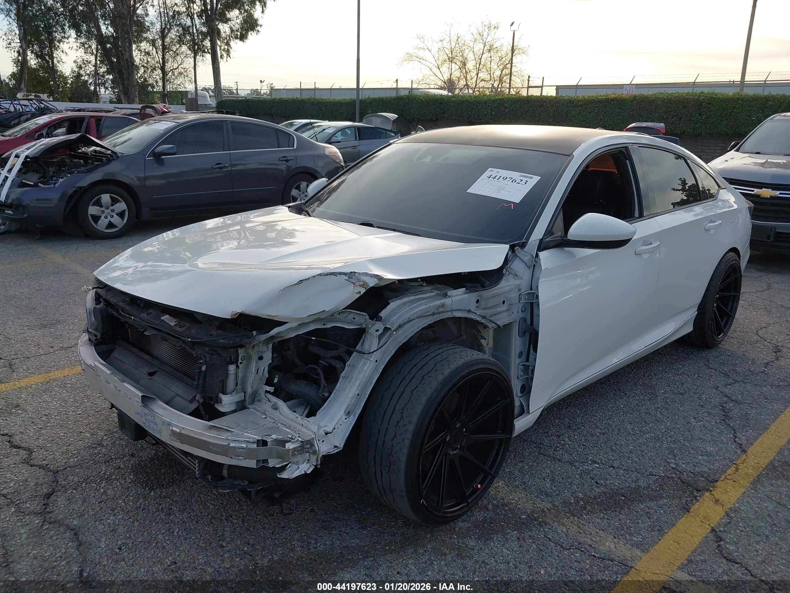 HONDA ACCORD image 2