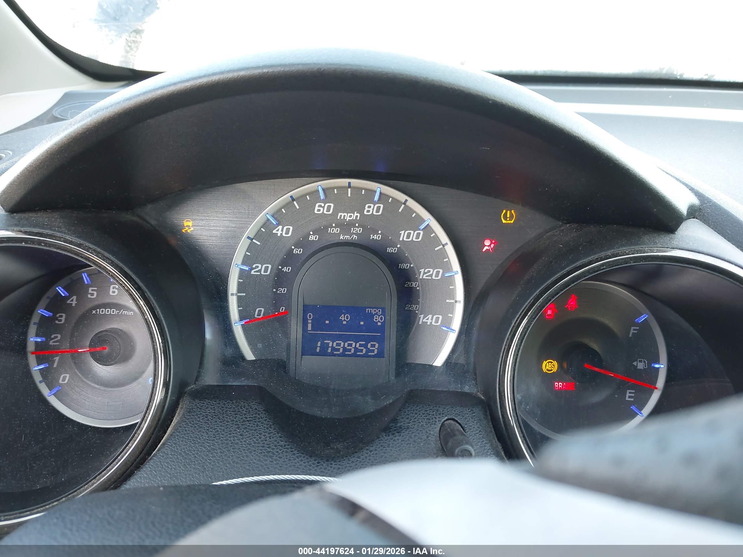 HONDA FIT image 7