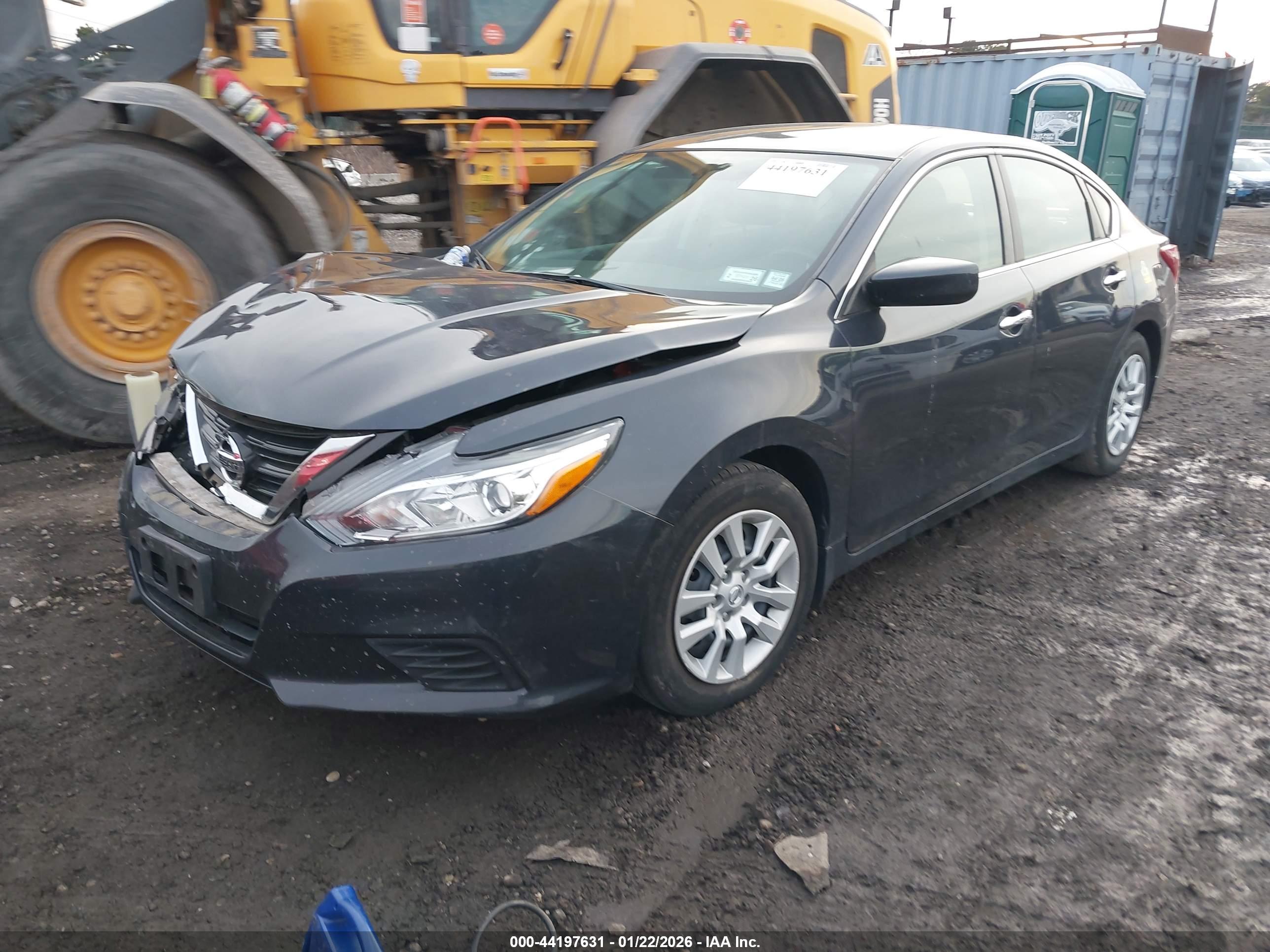 NISSAN ALTIMA image 2