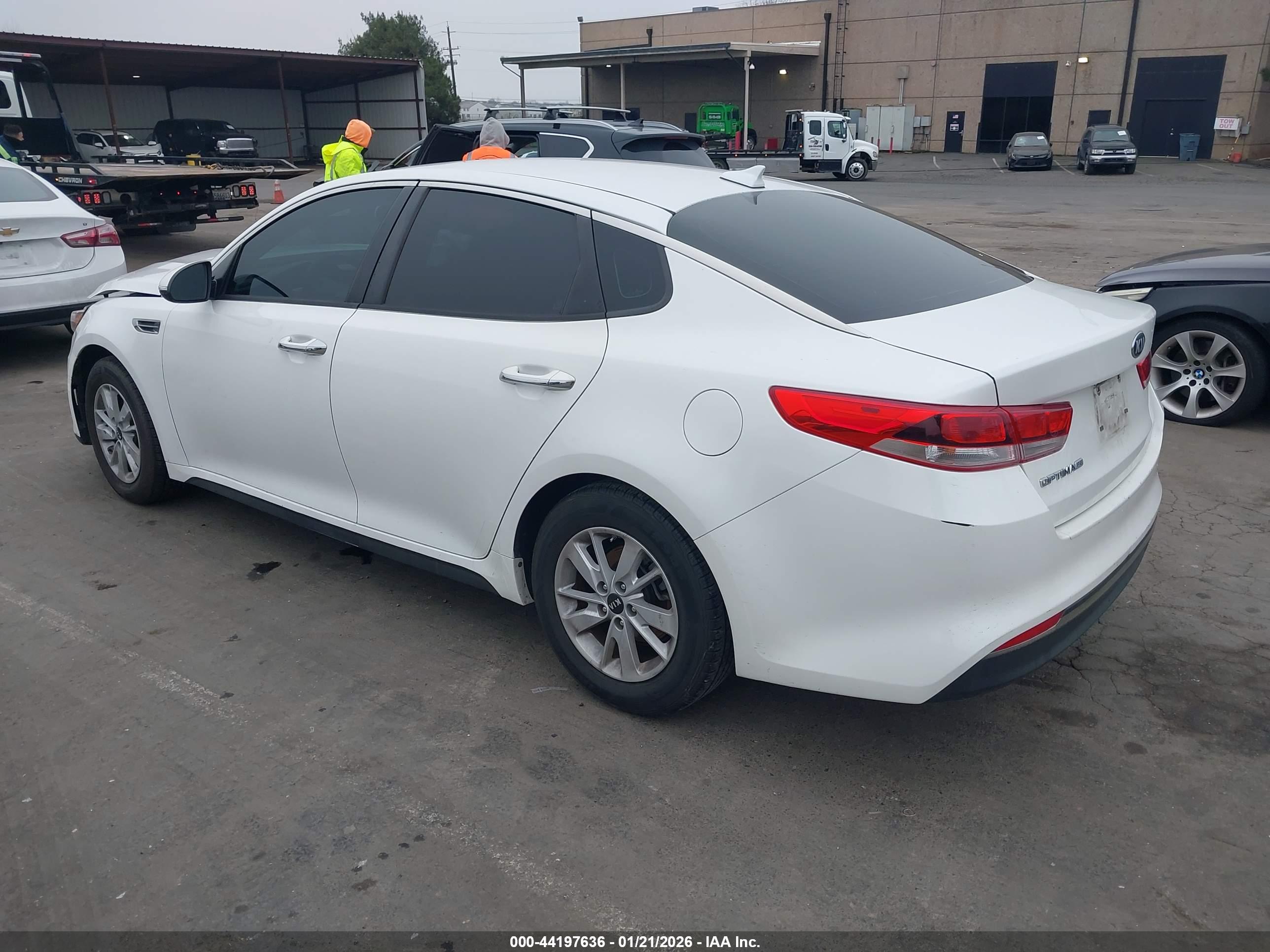 KIA OPTIMA image 3