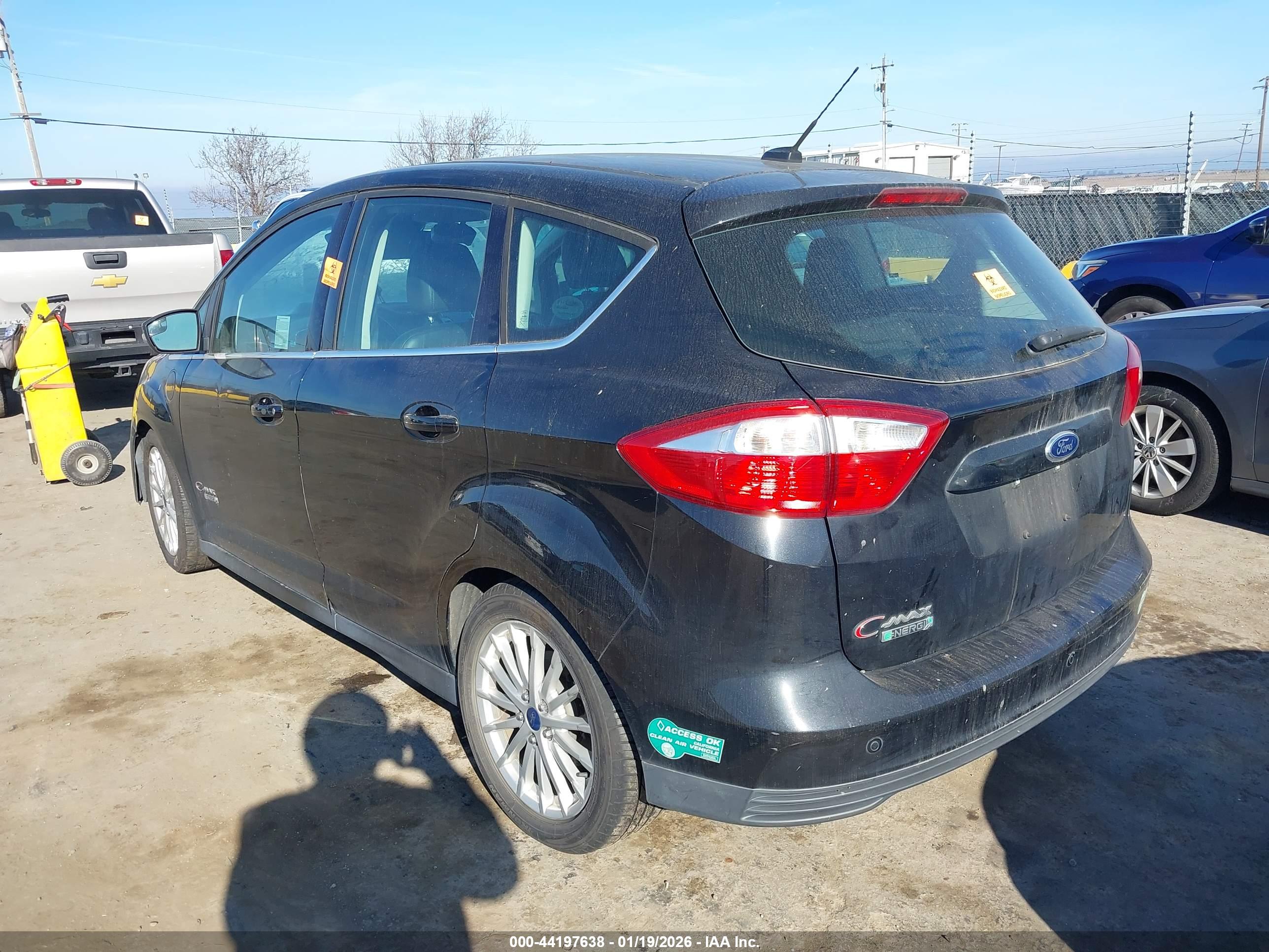 FORD C-MAX image 3