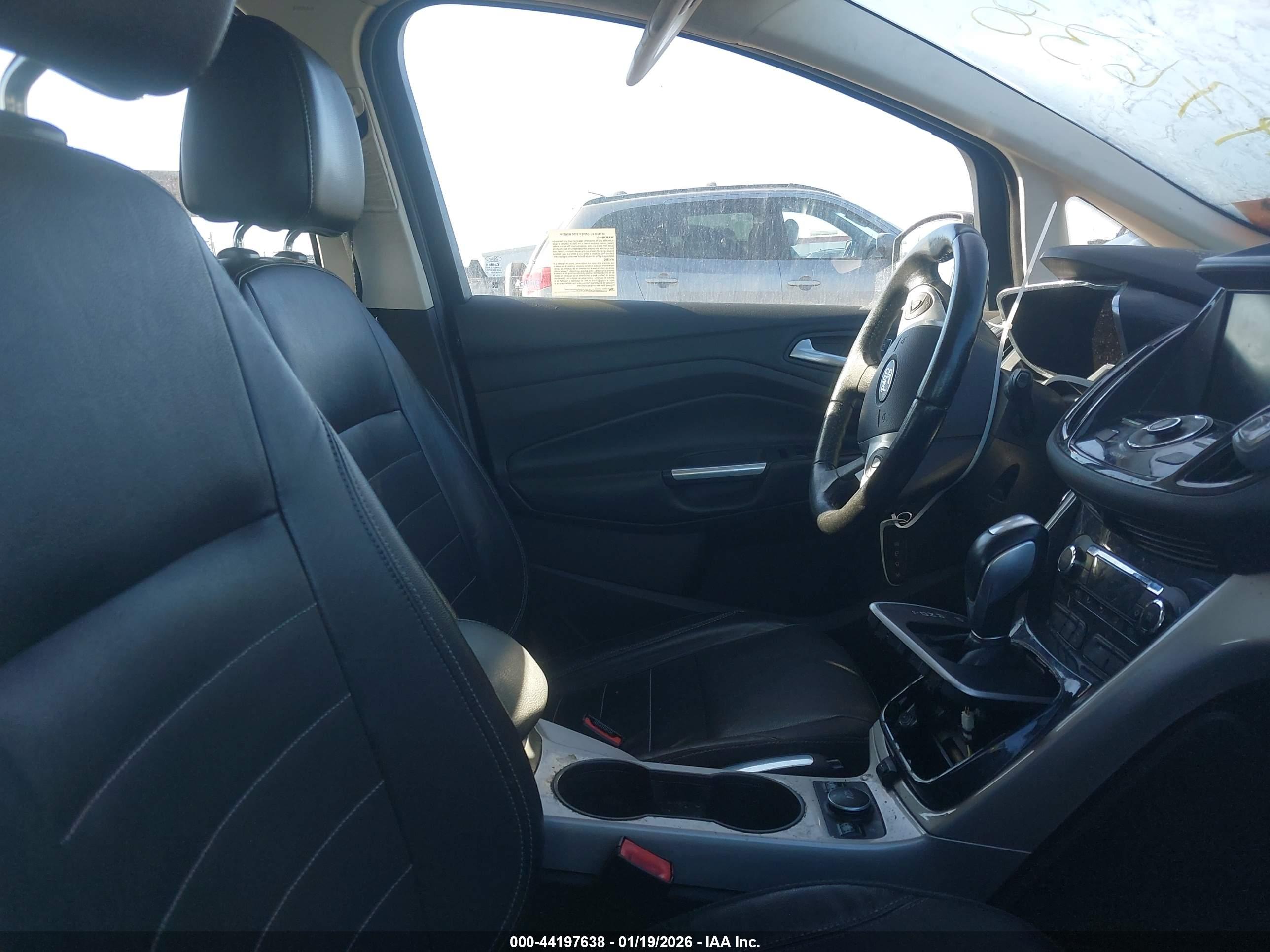 FORD C-MAX image 5