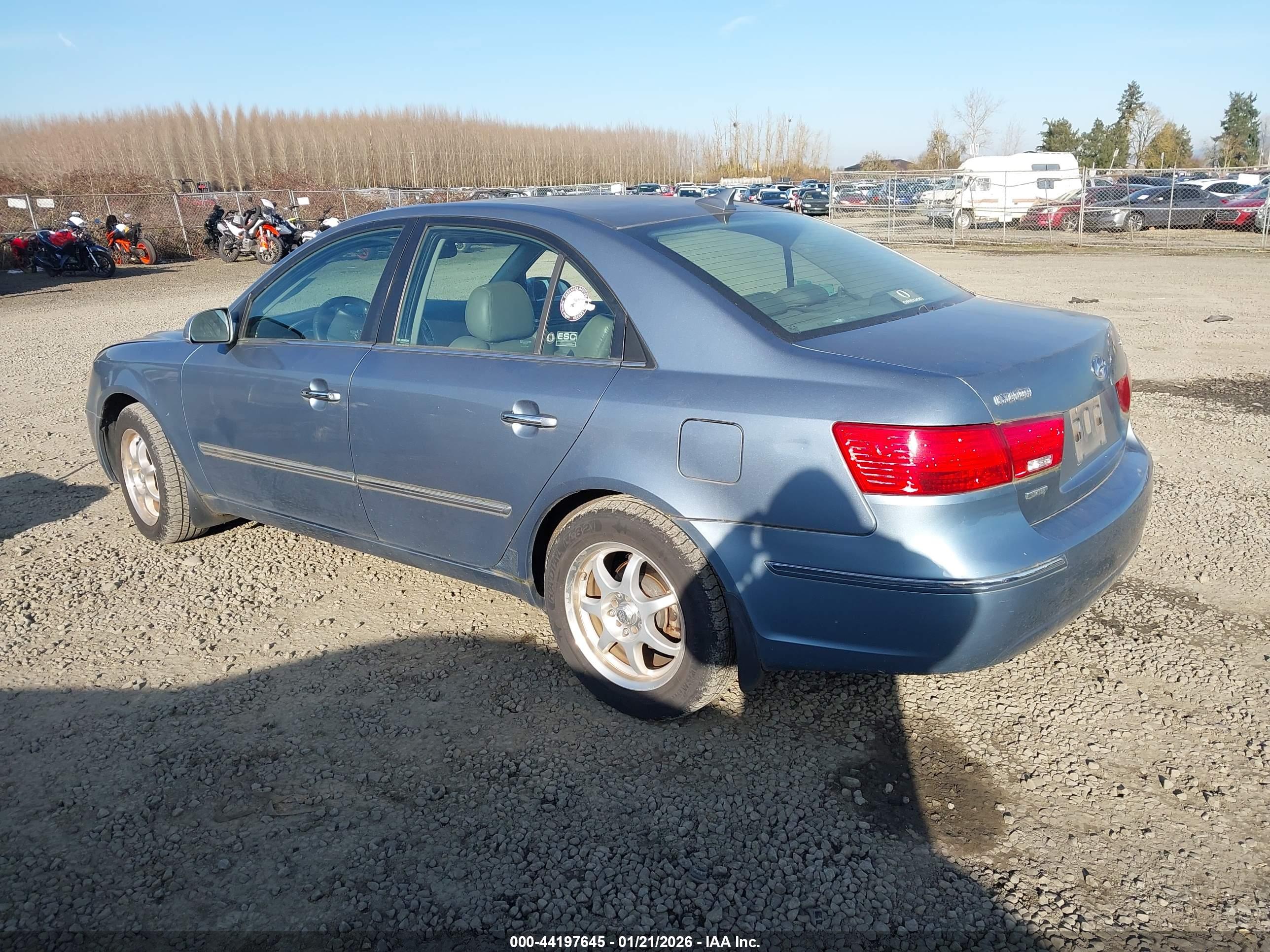 HYUNDAI SONATA image 3