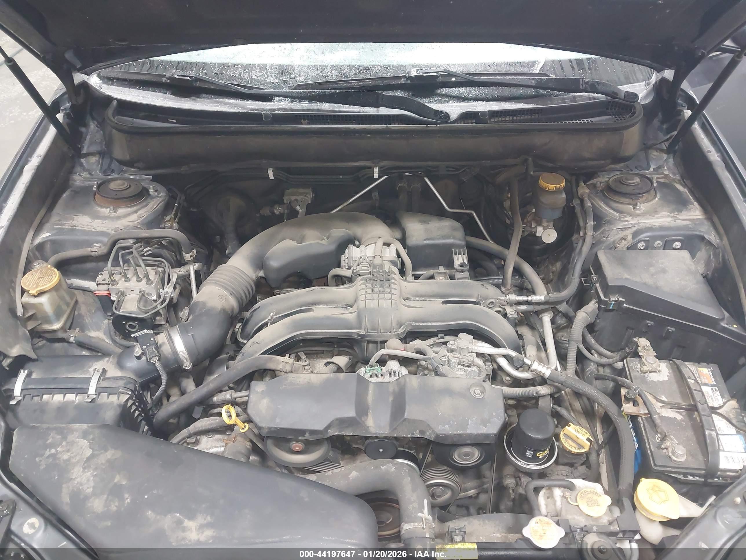 SUBARU OUTBACK image 10