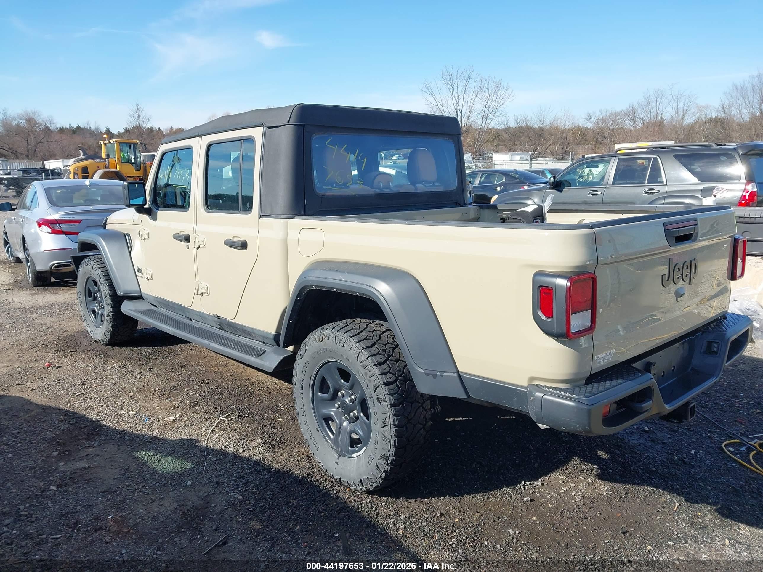 JEEP GLADIATOR image 3