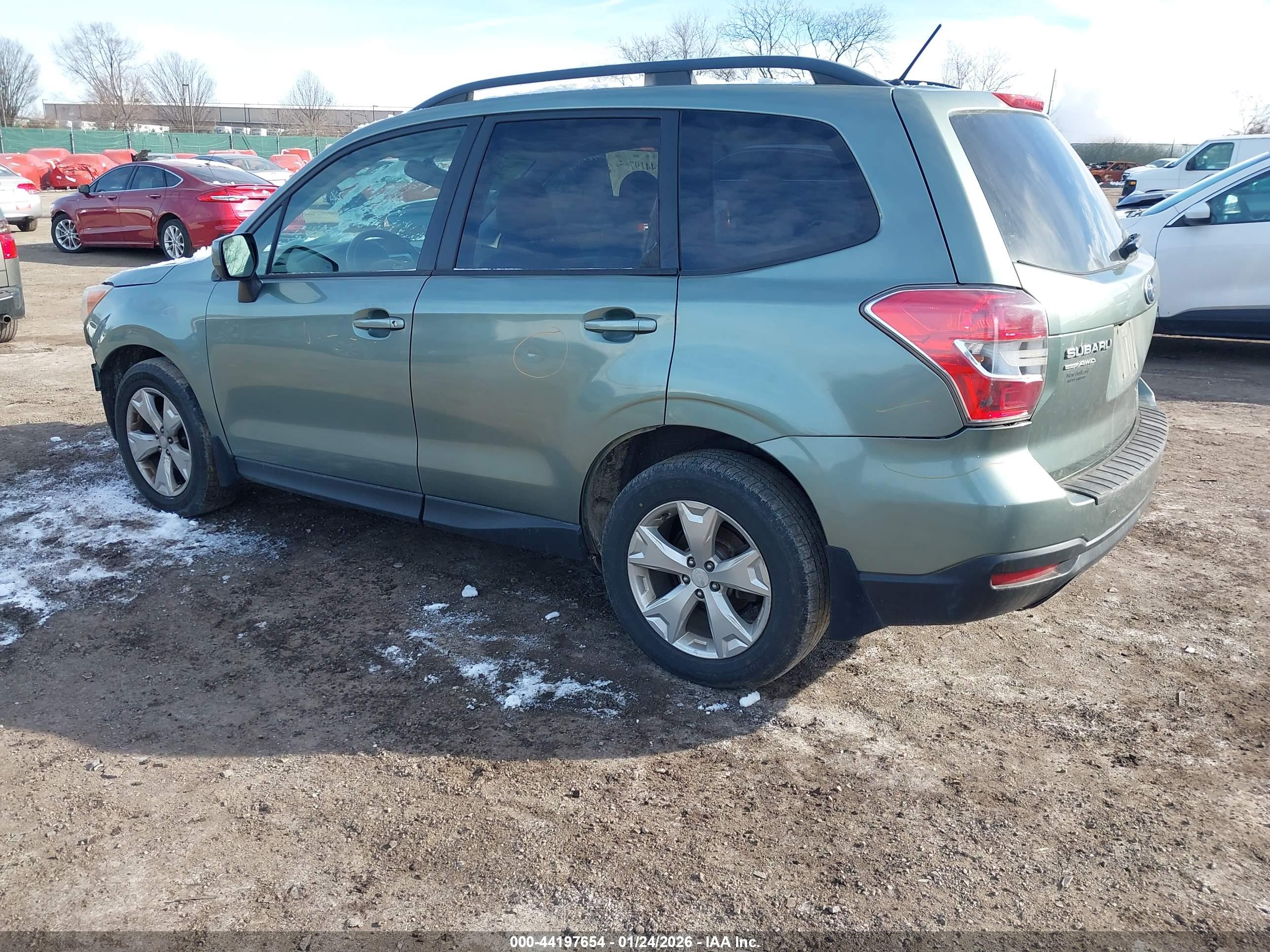 SUBARU FORESTER image 3