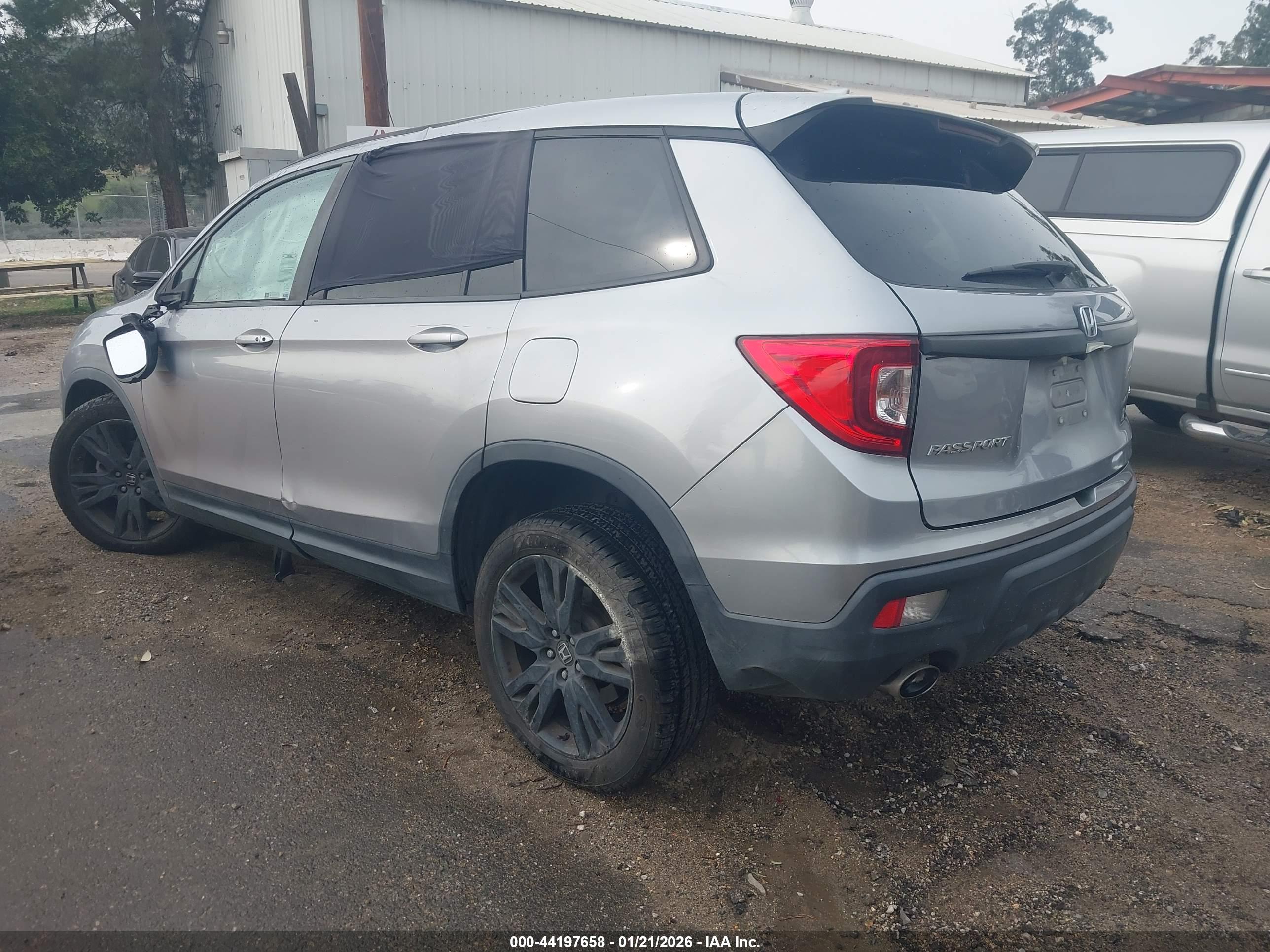 HONDA PASSPORT image 3