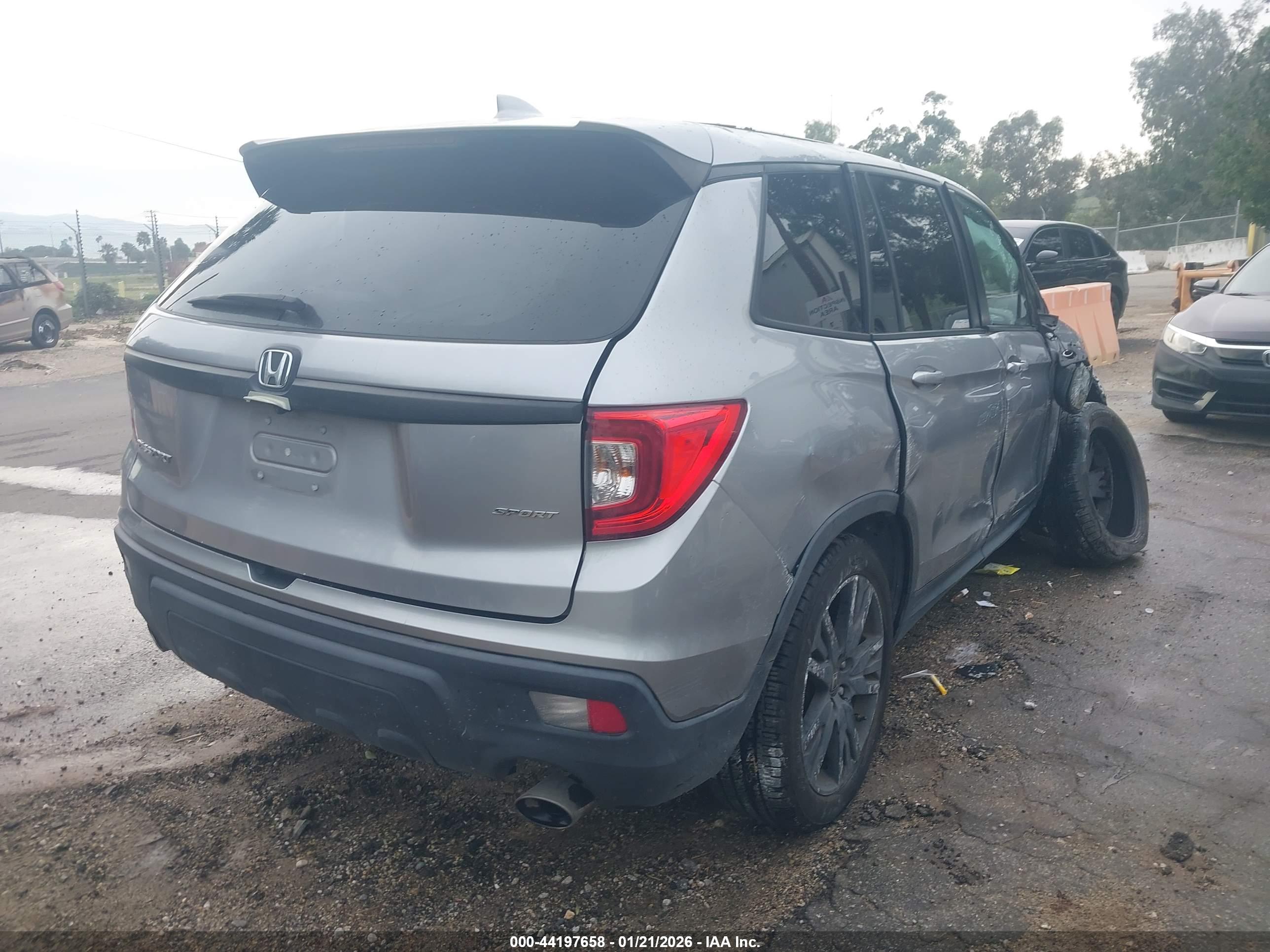 HONDA PASSPORT image 4