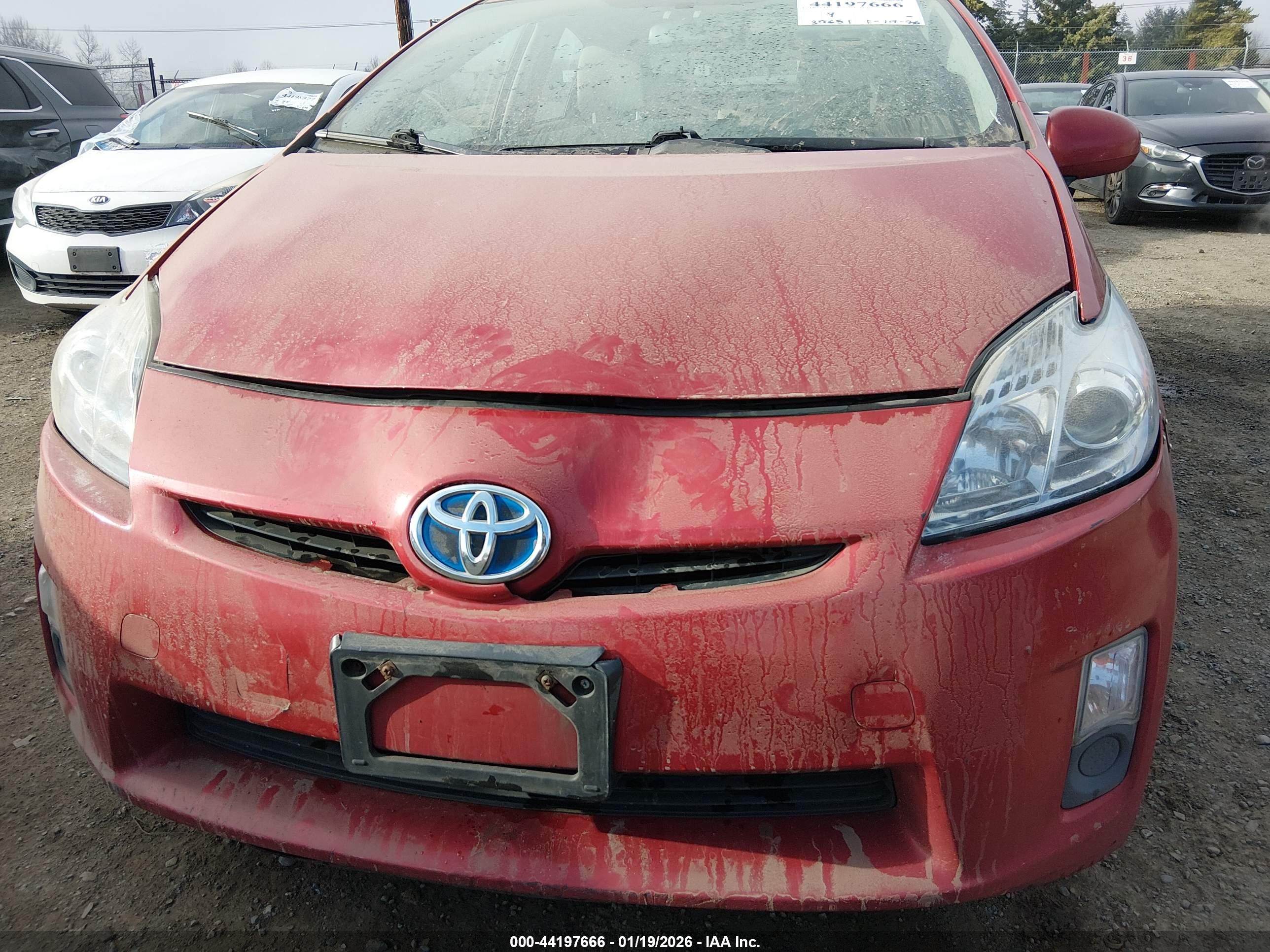 TOYOTA PRIUS image 6