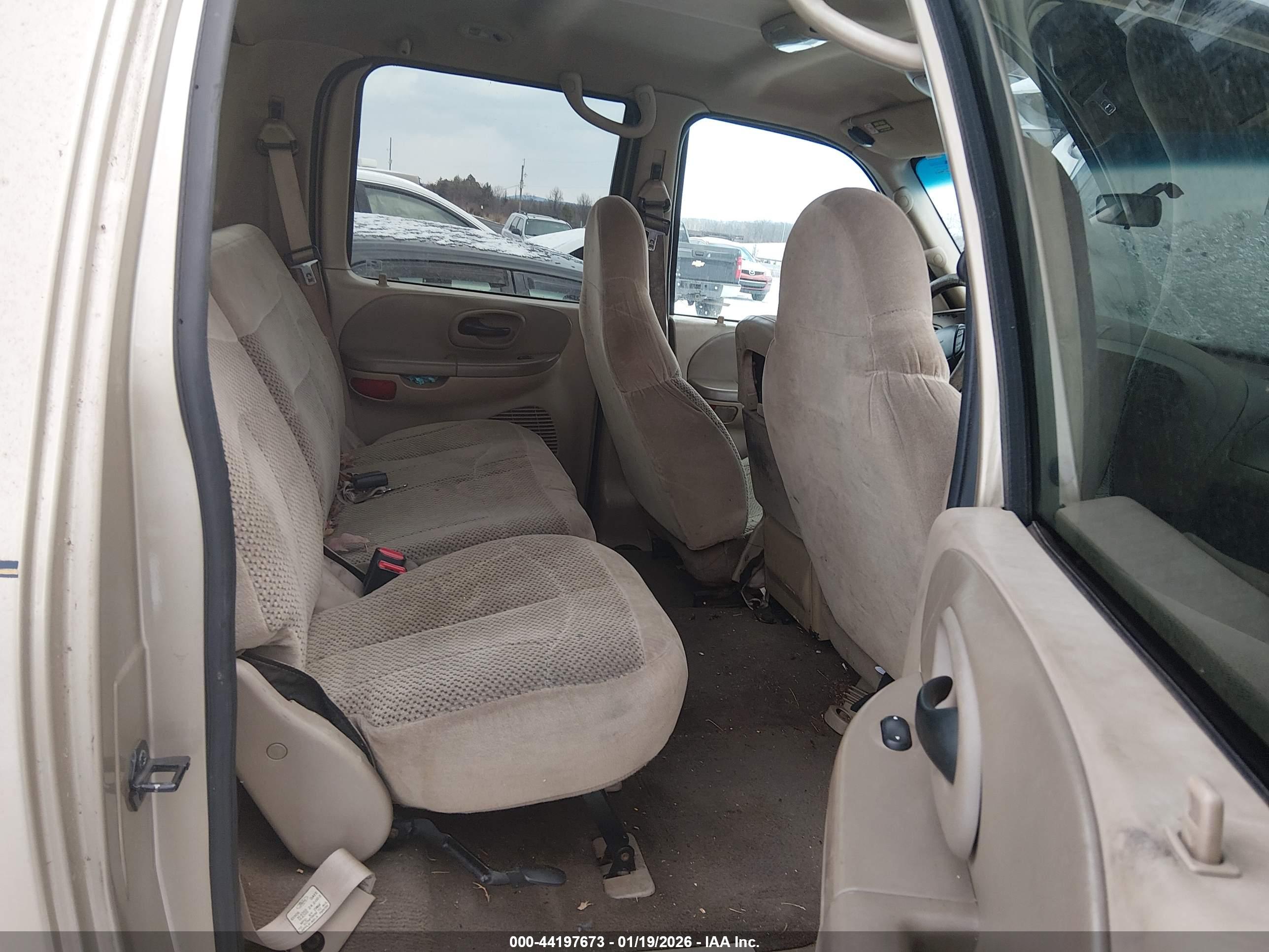 FORD F-150 image 8