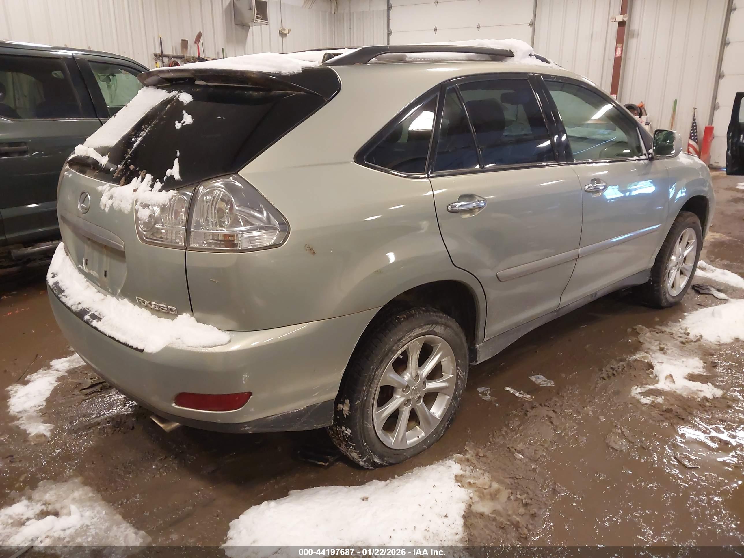 LEXUS RX image 4