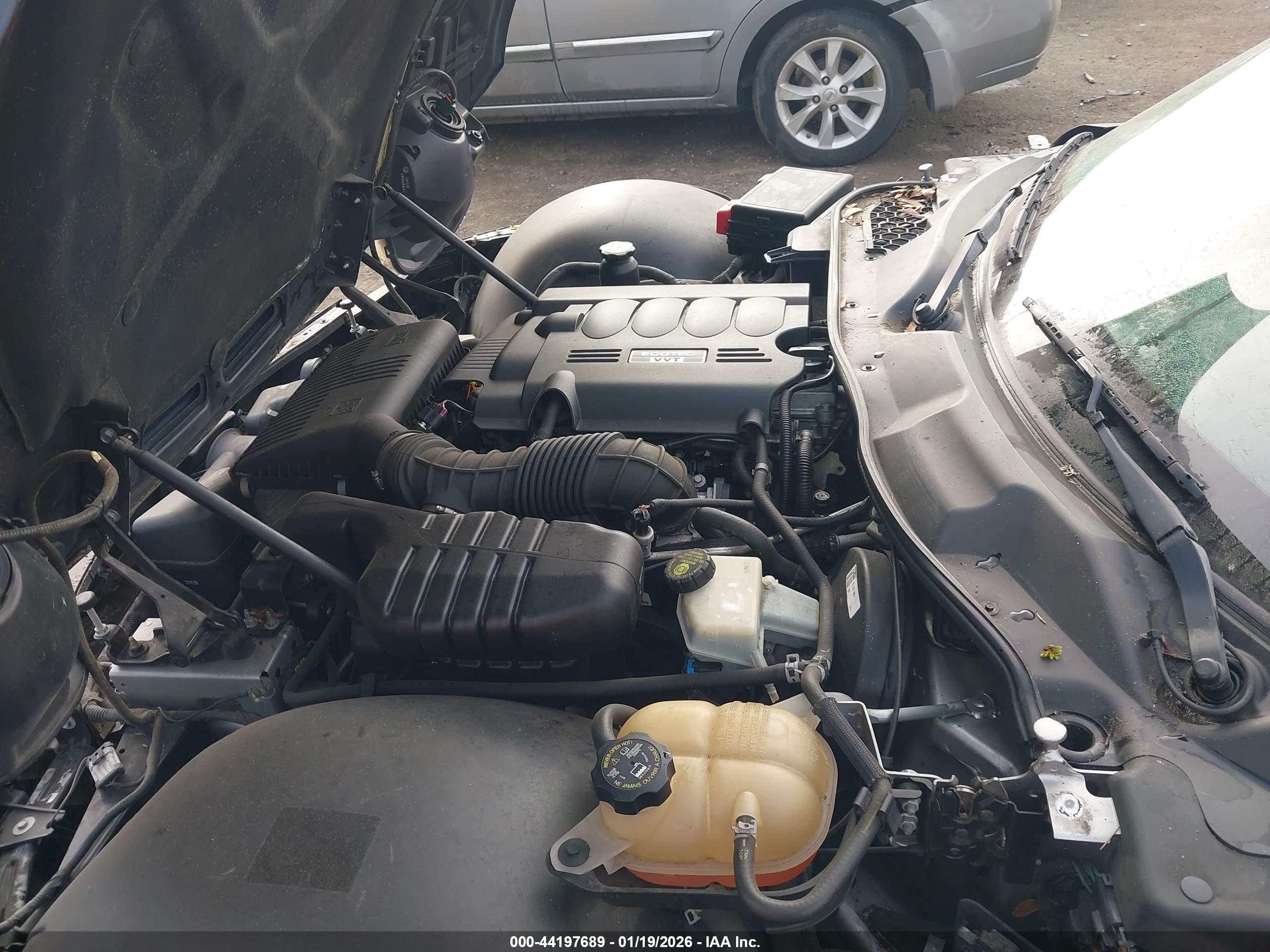 PONTIAC SOLSTICE image 10