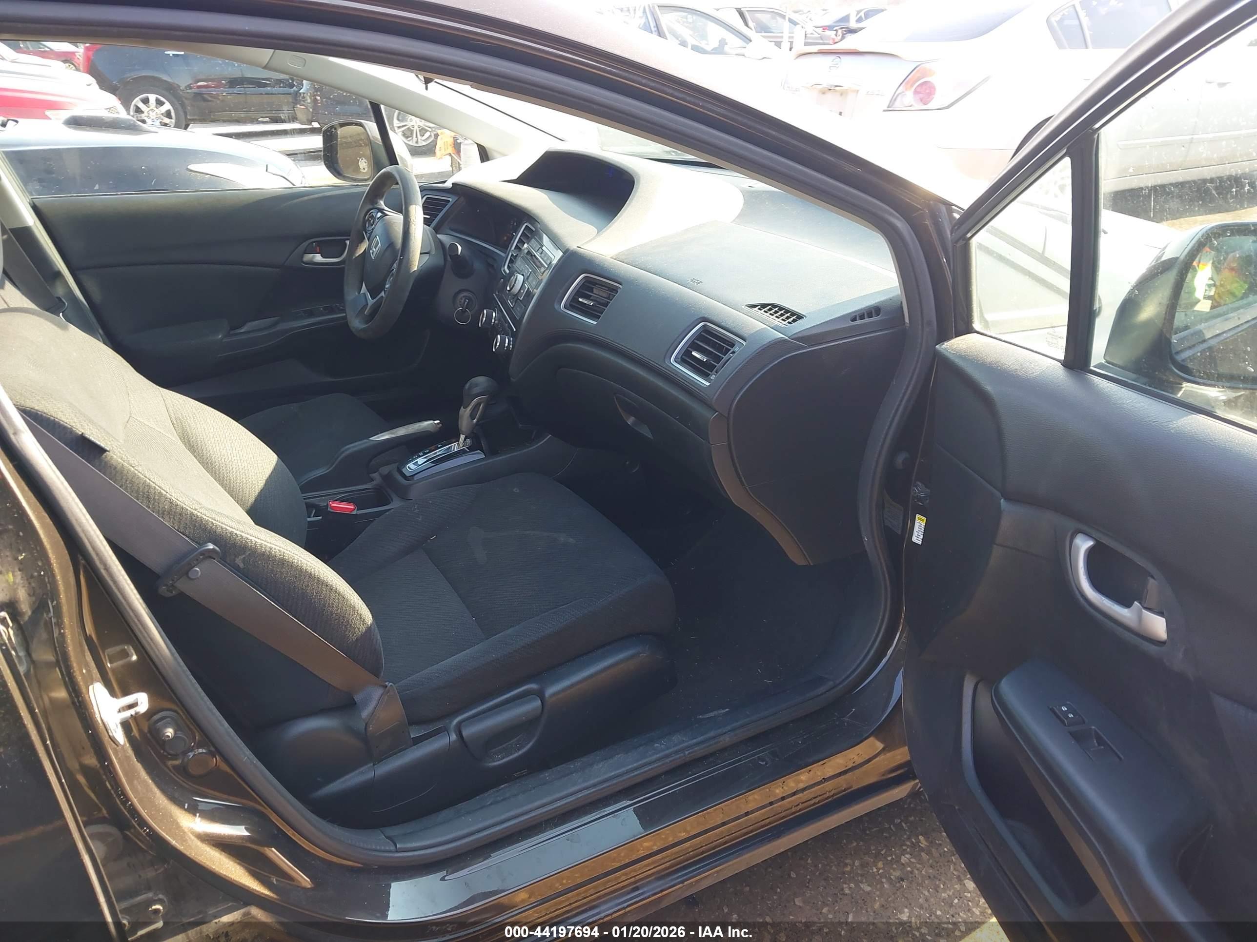 HONDA CIVIC image 5