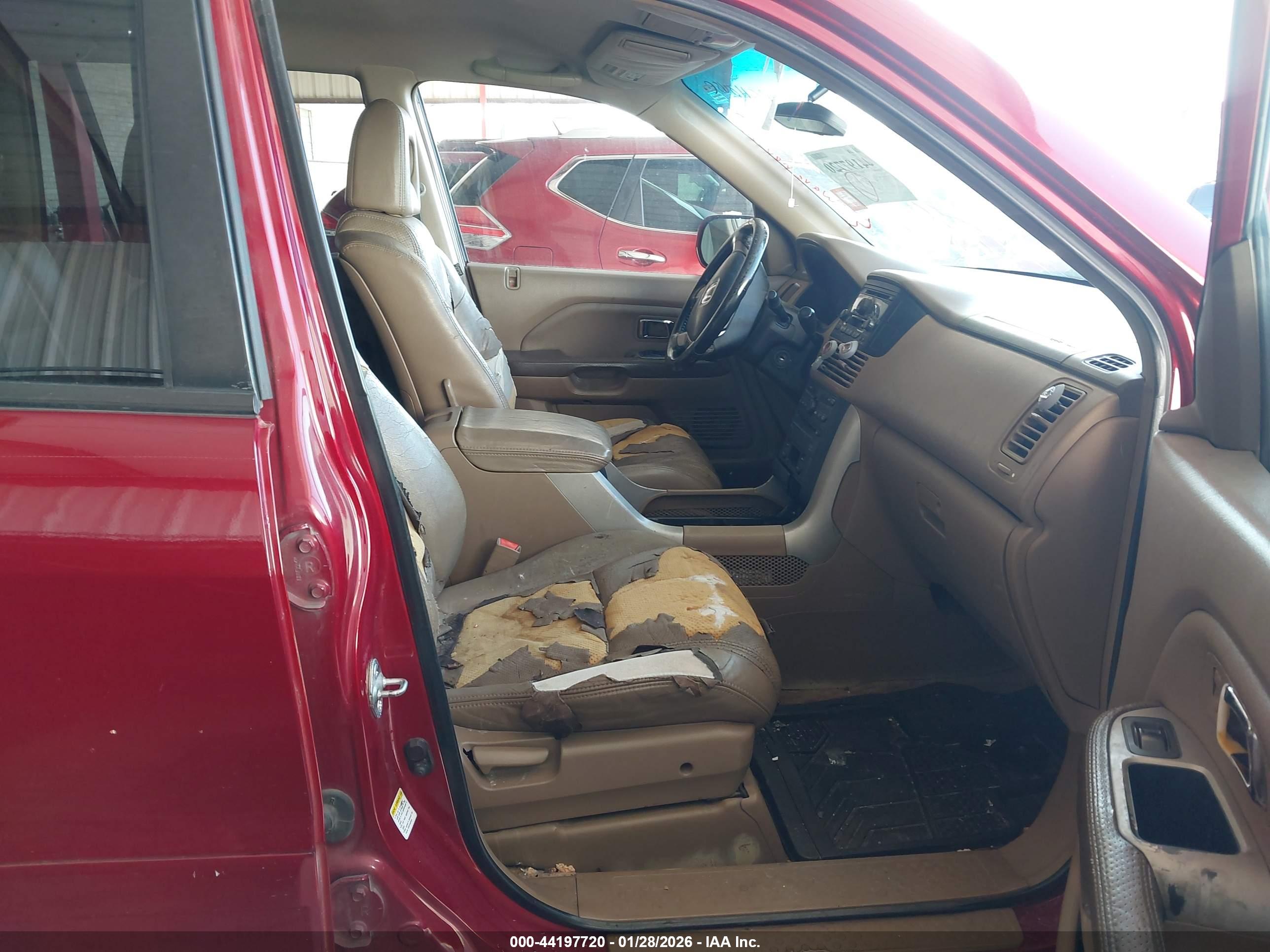 HONDA PILOT image 5