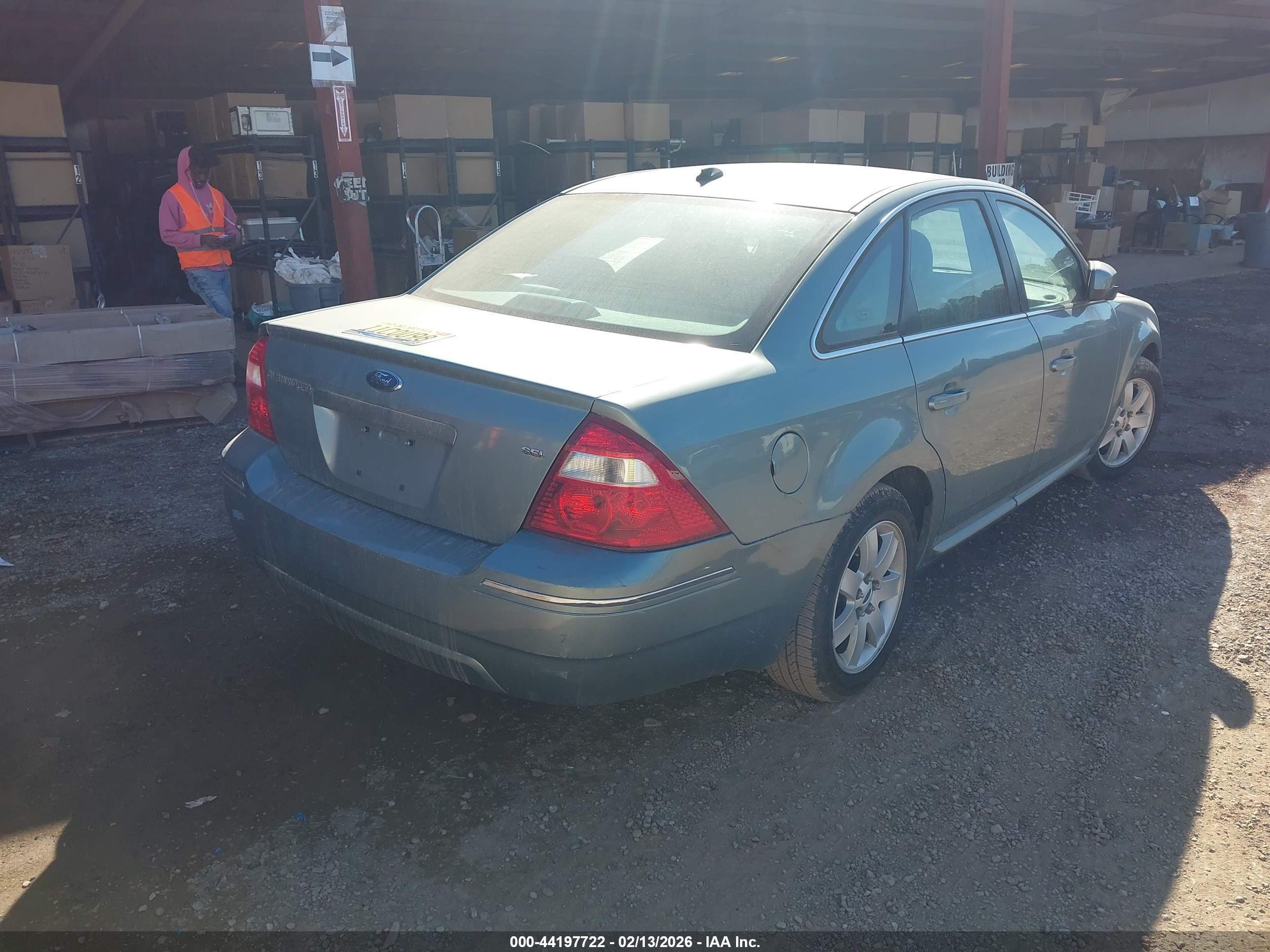 FORD FIVE image 4