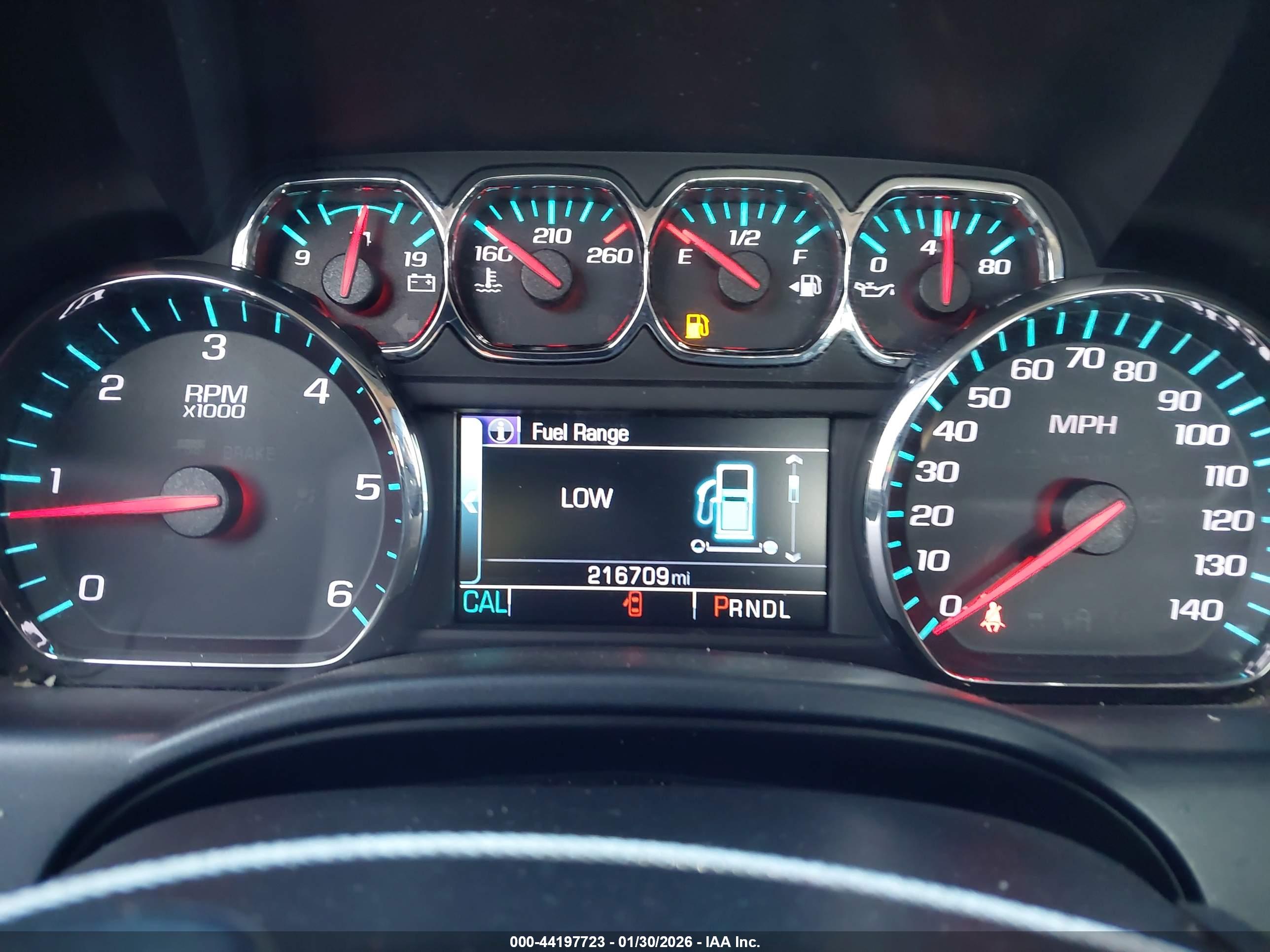 CHEVROLET SILVERADO image 7