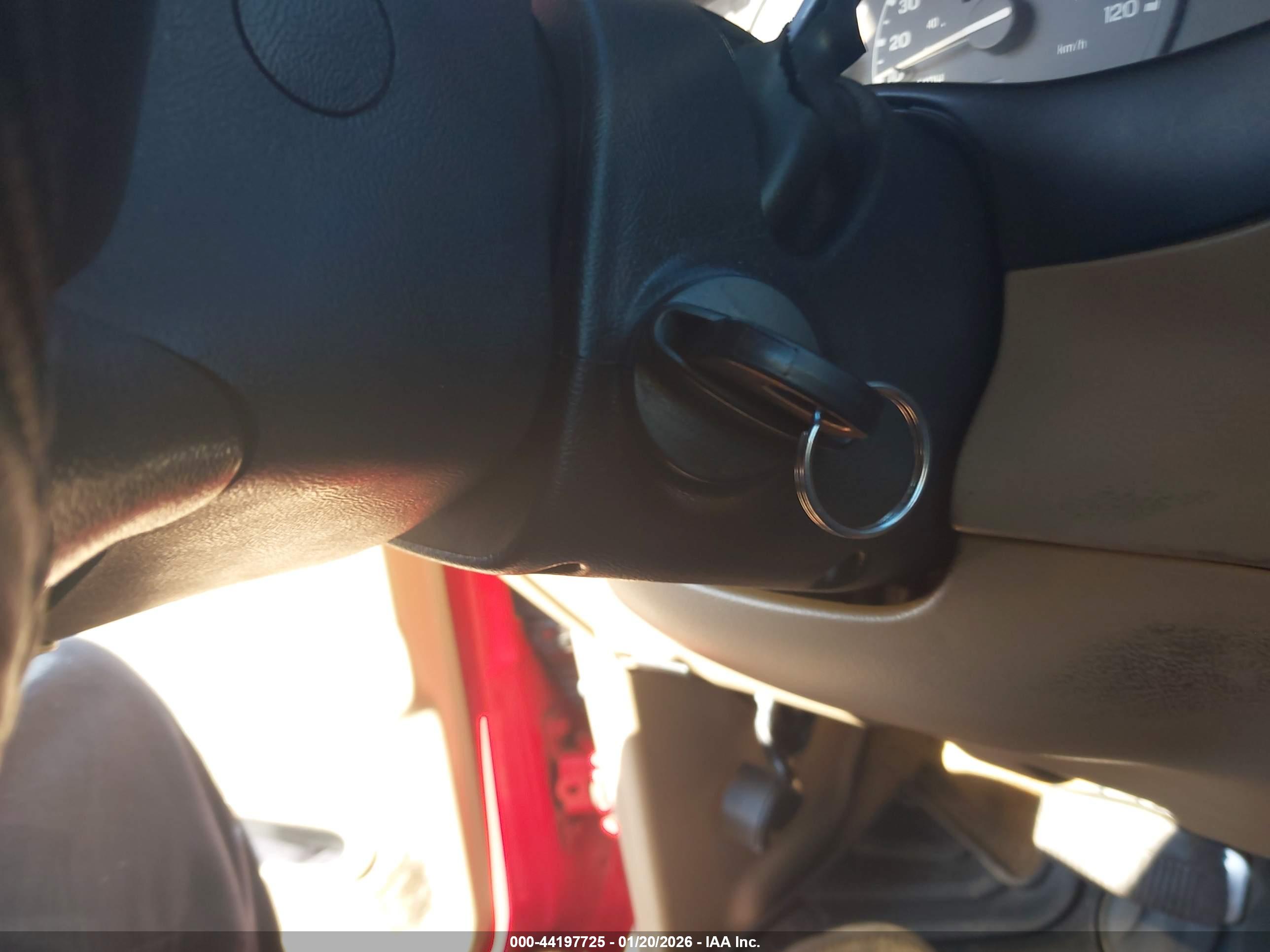 FORD EXPLORER image 11