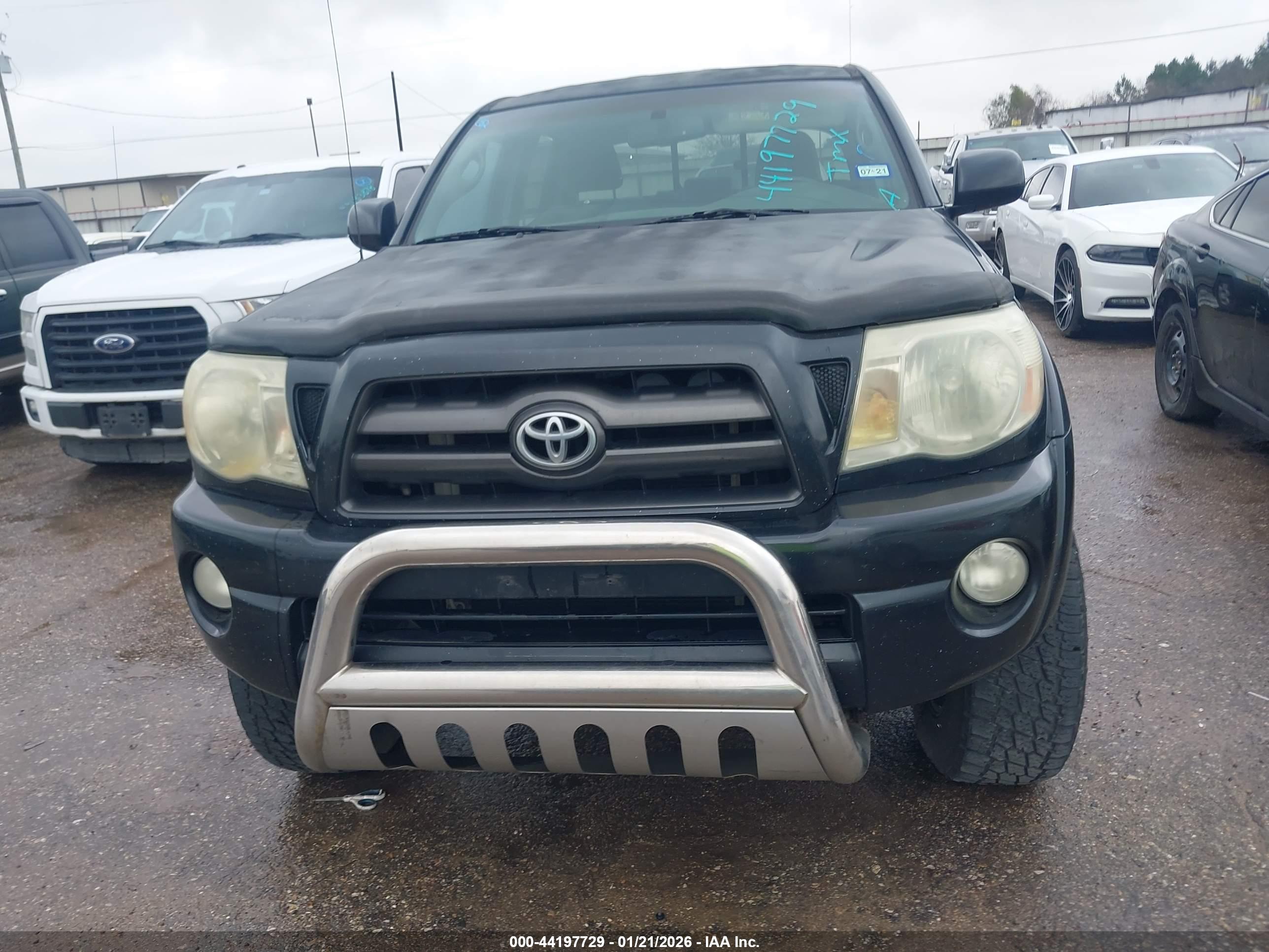 TOYOTA TACOMA image 6