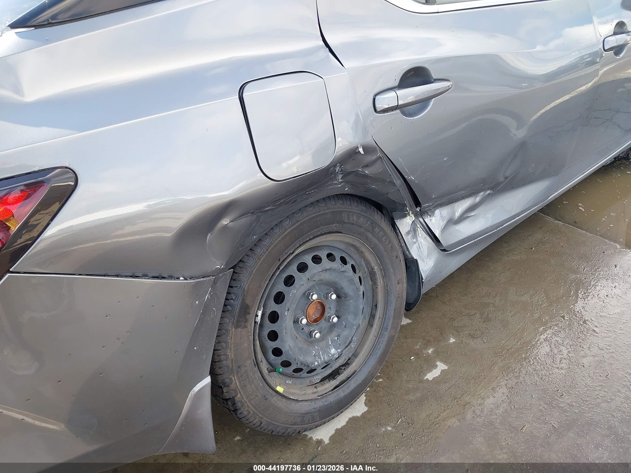 NISSAN SENTRA image 6