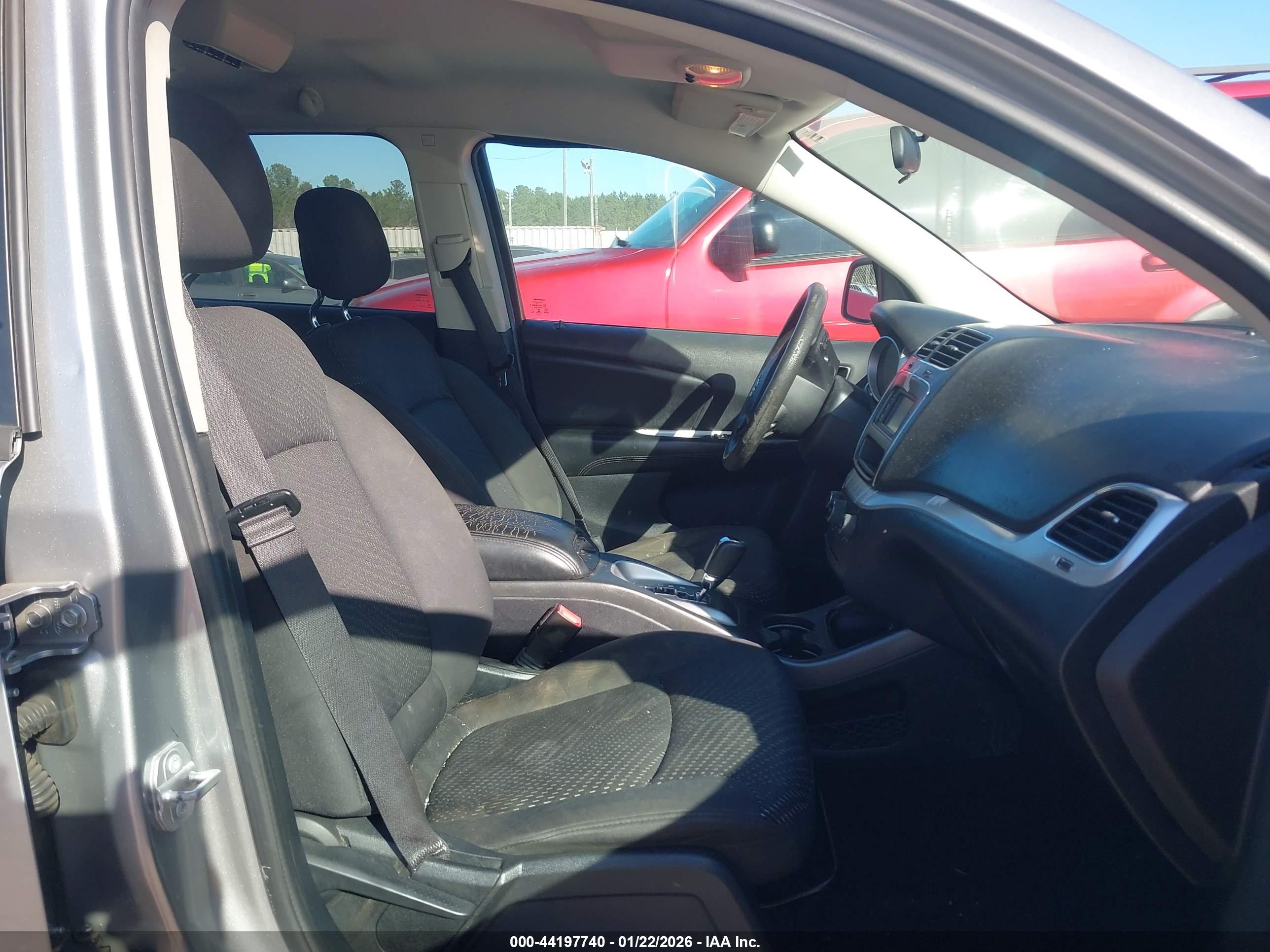DODGE JOURNEY image 5