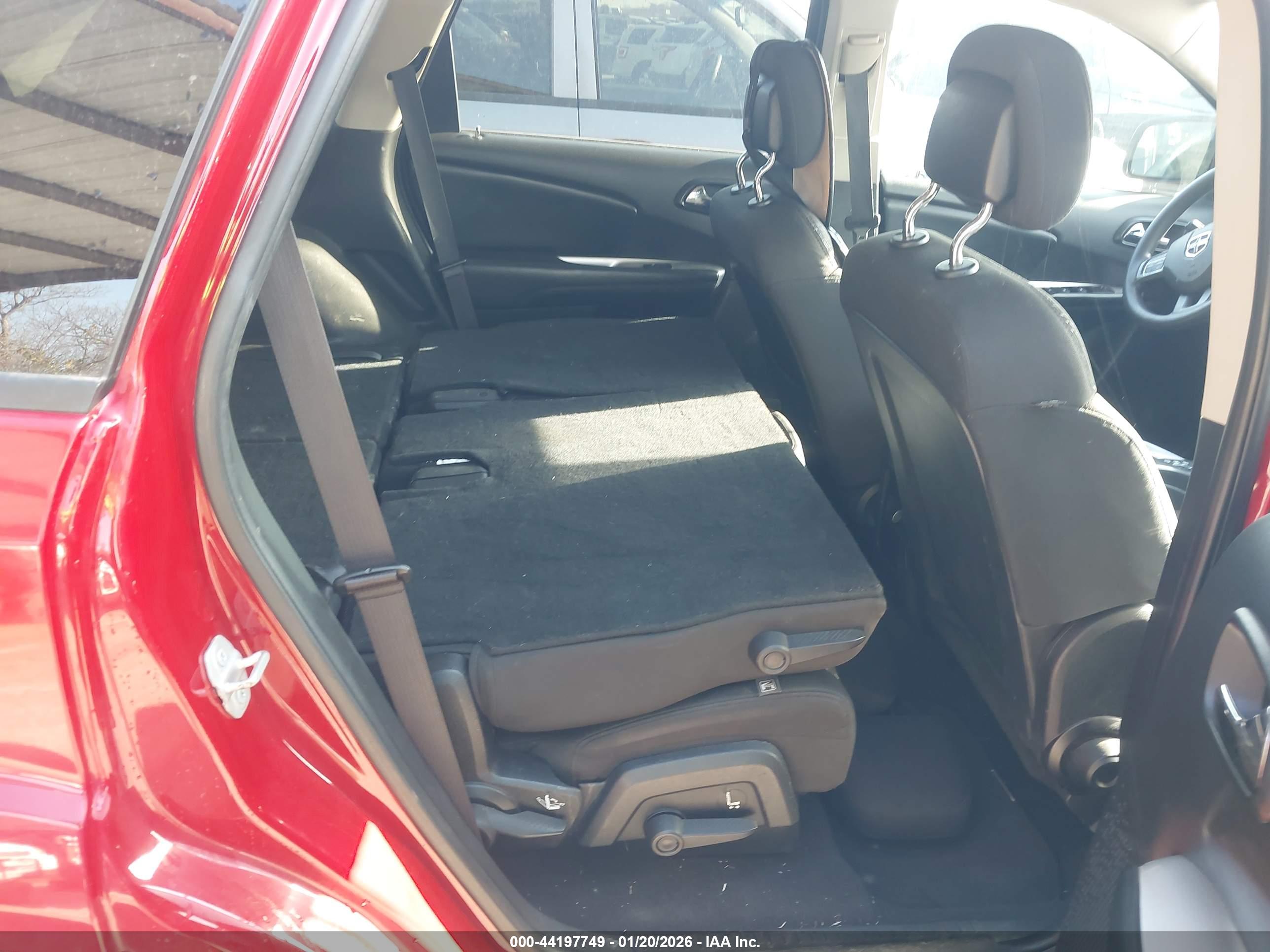 DODGE JOURNEY image 8