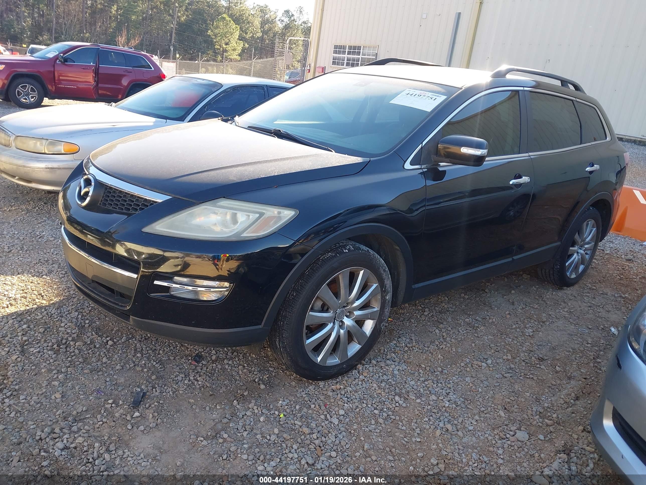 MAZDA CX-9 image 2