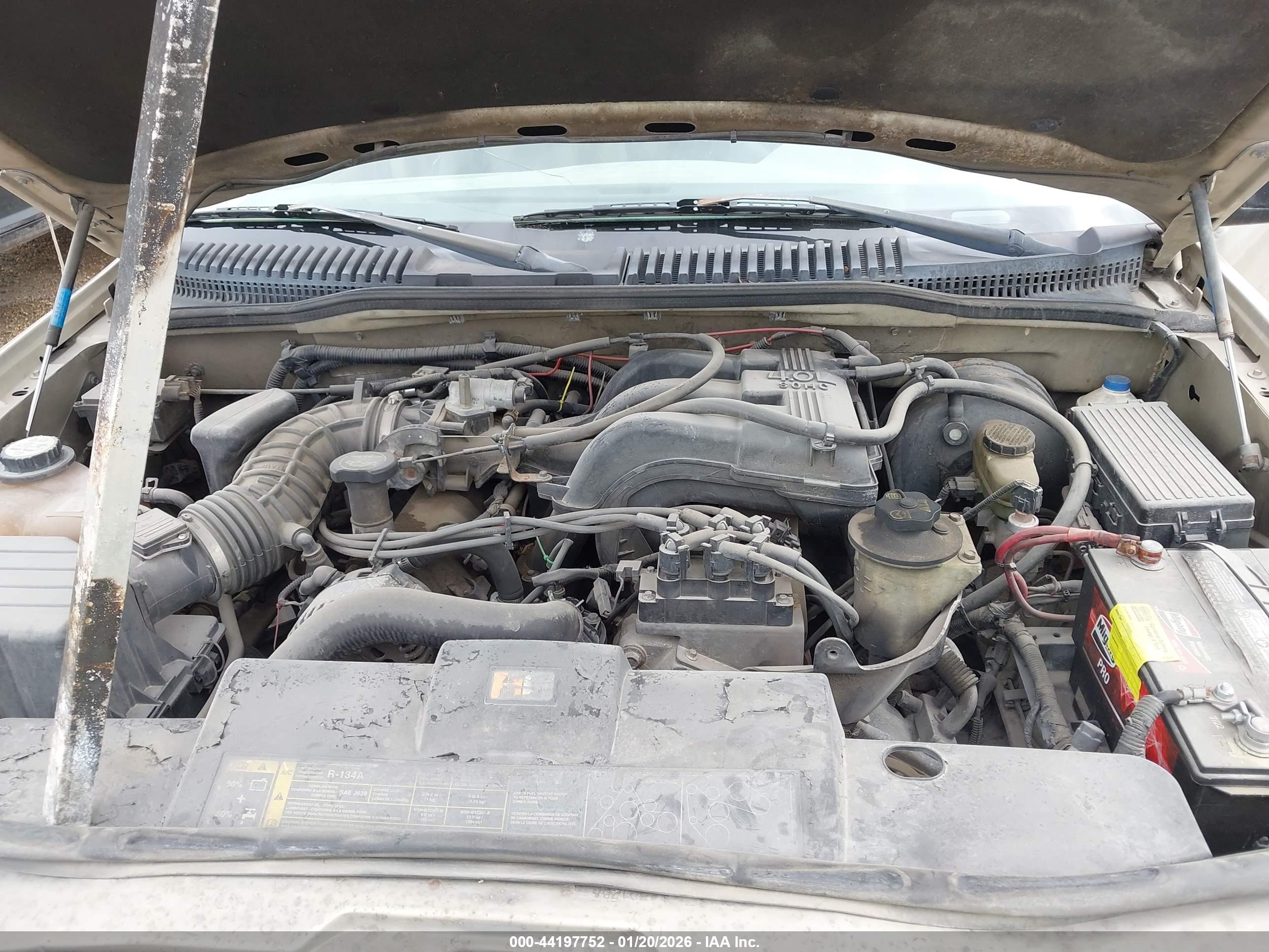 FORD EXPLORER image 10