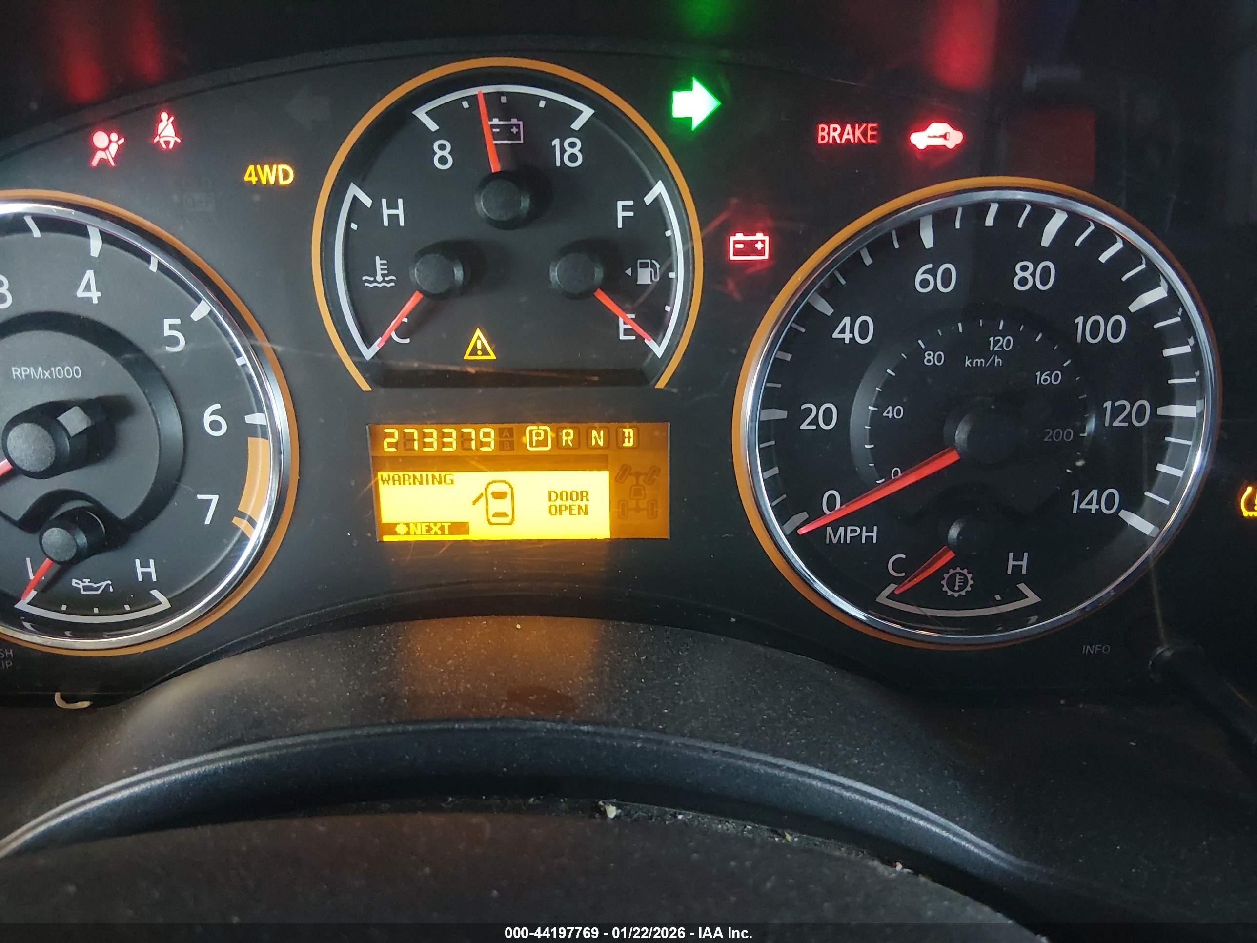 NISSAN ARMADA image 7