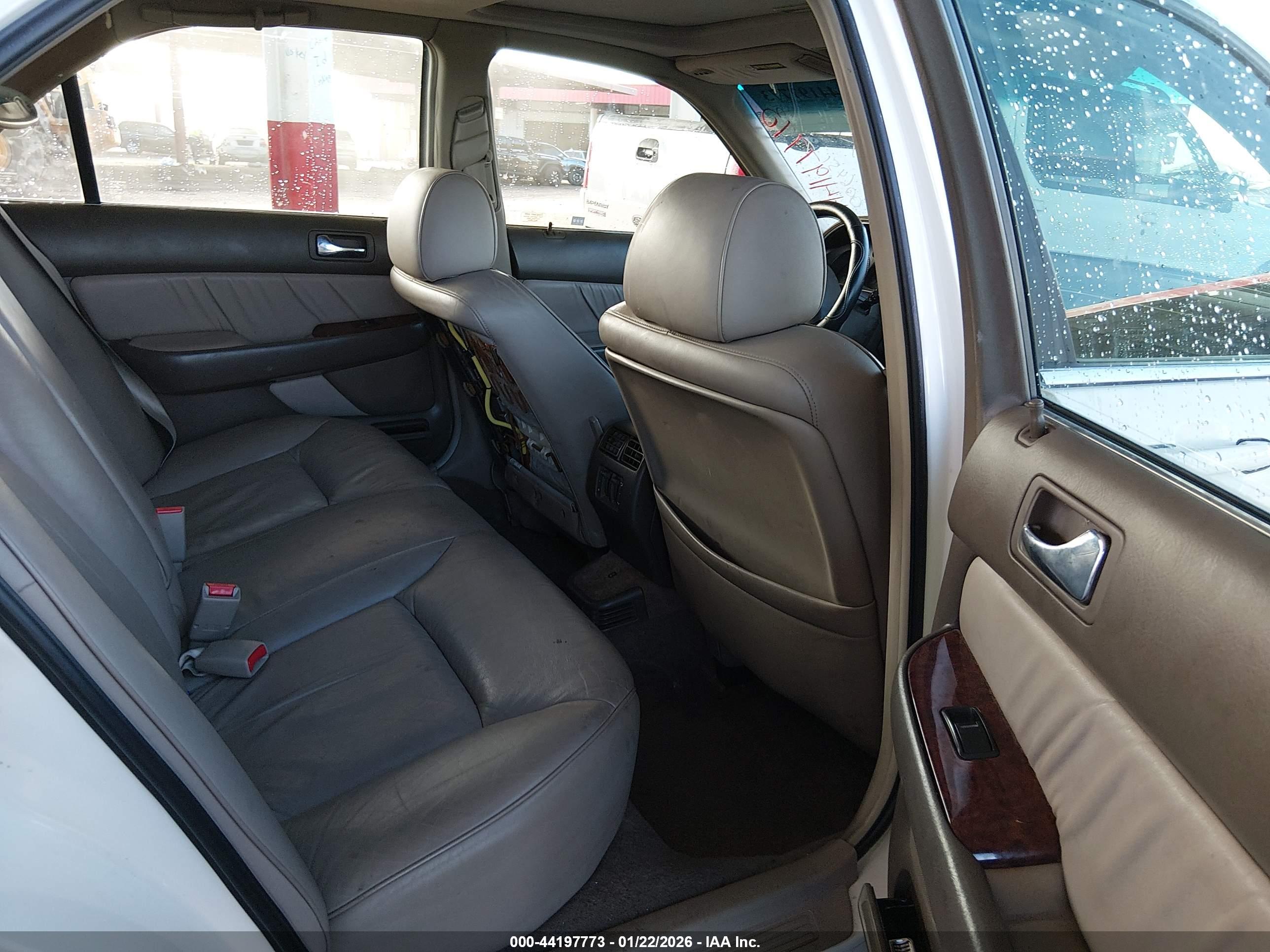 ACURA RL image 8