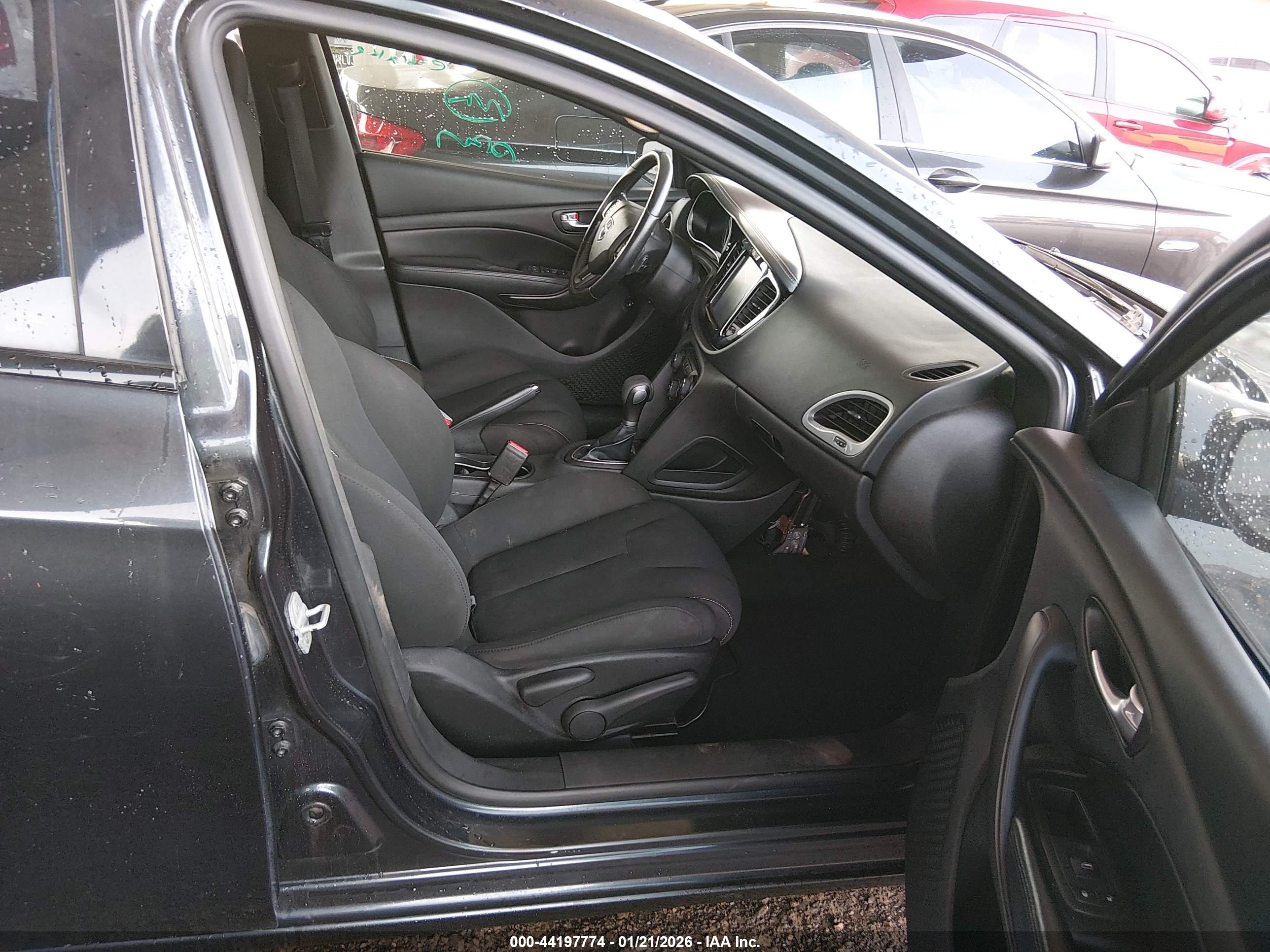 DODGE DART image 5