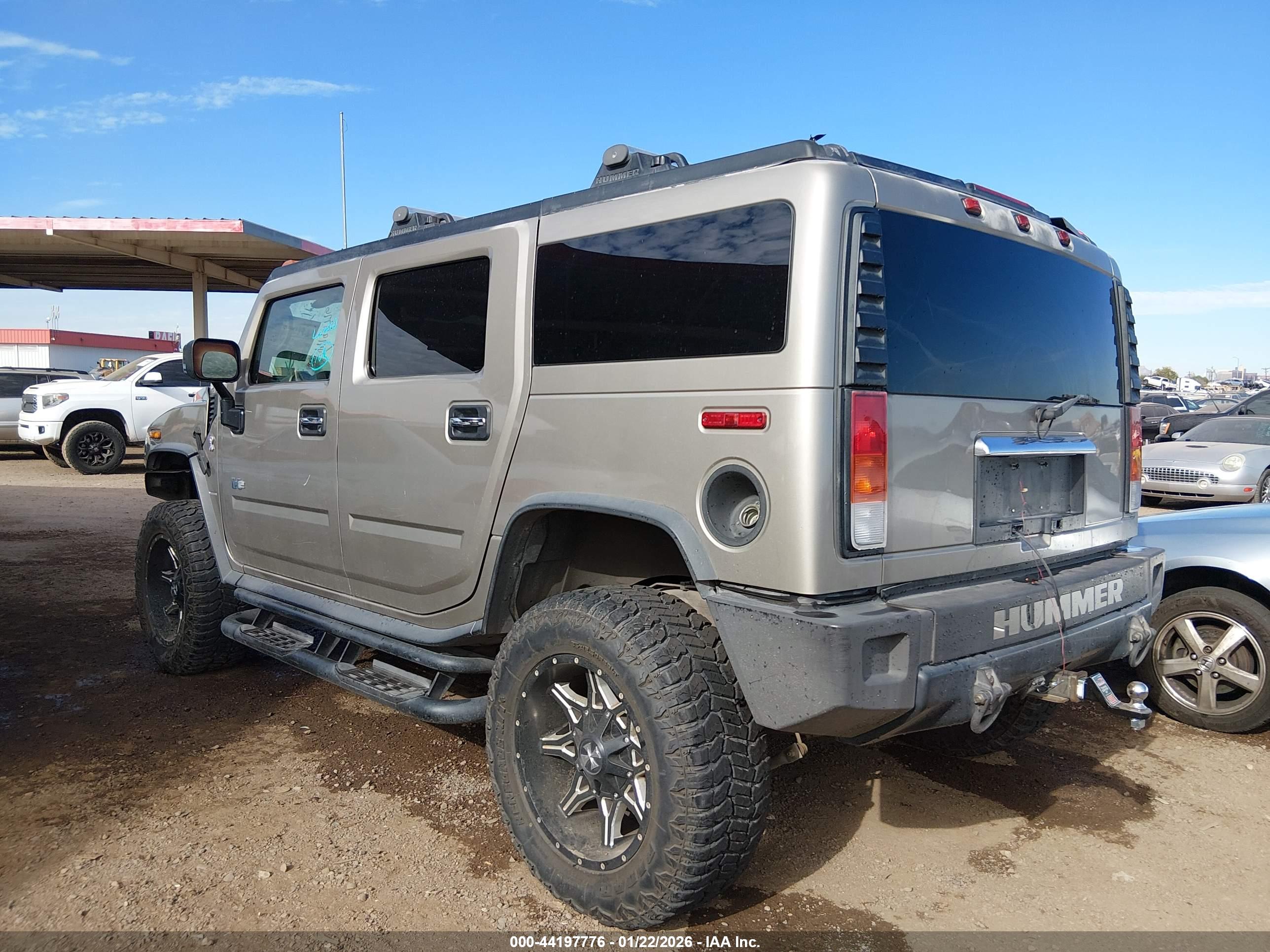 HUMMER H2 image 3